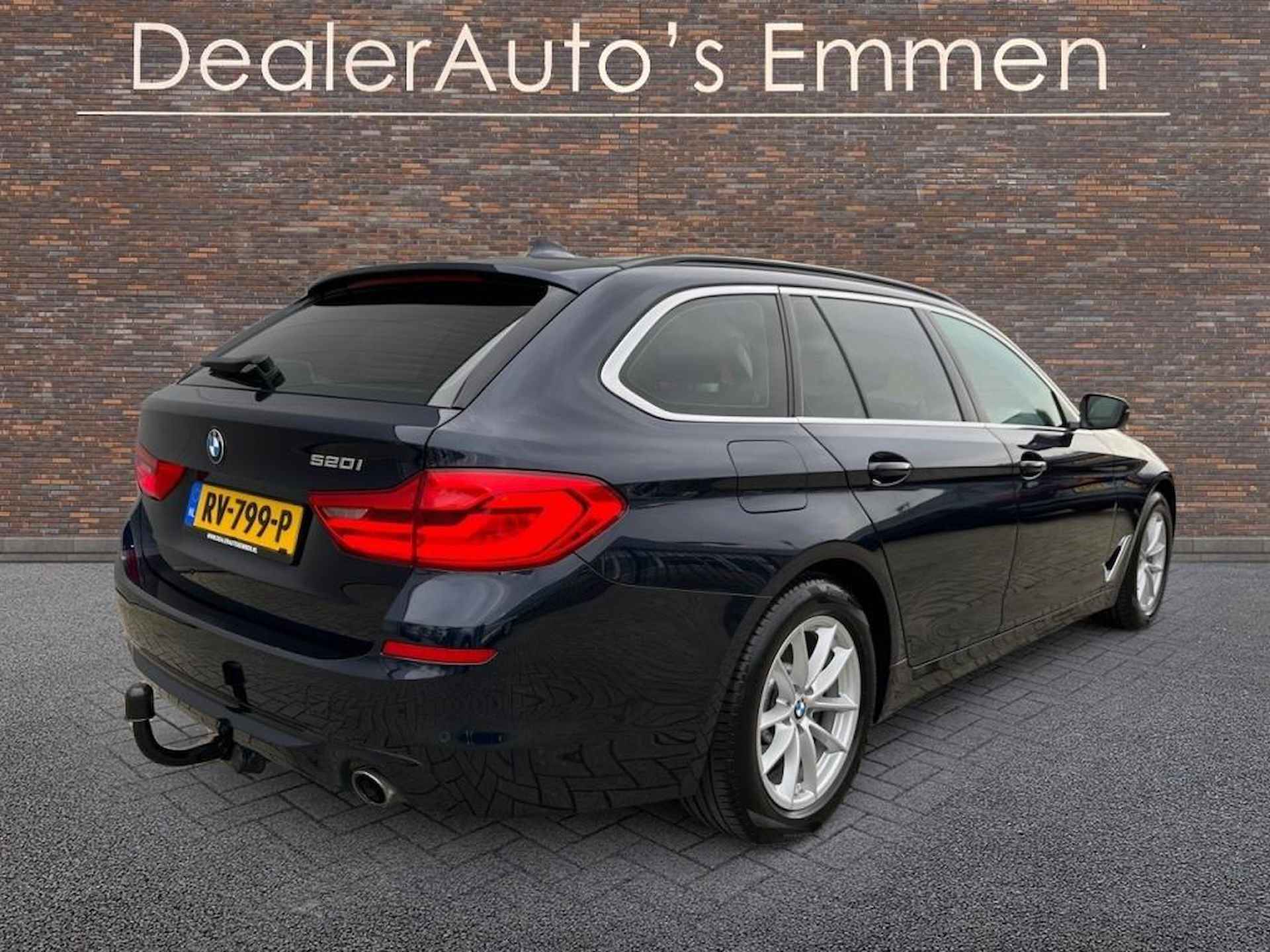 BMW 5 Serie Touring 520i Executive - 9/37