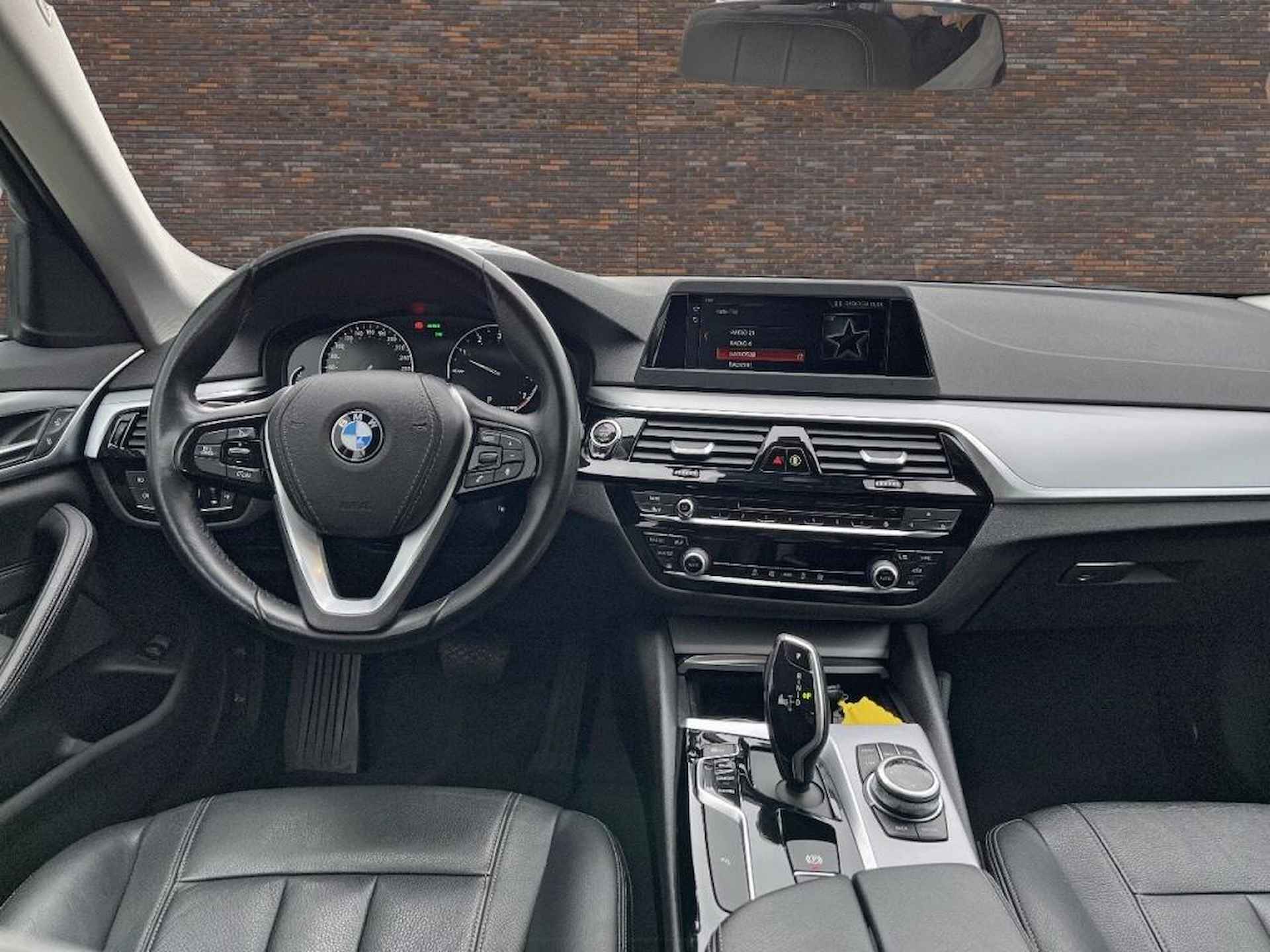 BMW 5 Serie Touring 520i Executive - 12/37