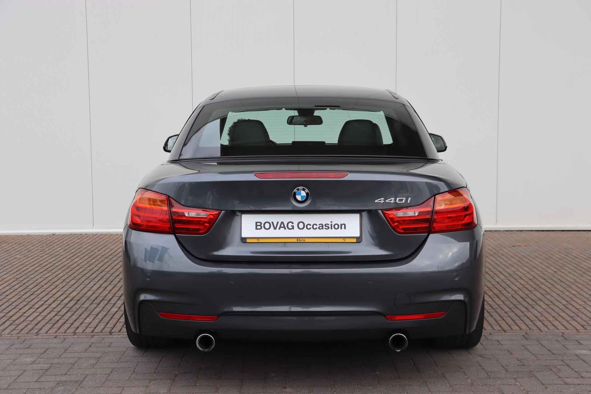 BMW 4 Serie Cabrio 440i High Executive M-Sportpakket / Active Cruise Control / Head Up Display / Harman Kardon / 19'' / Comfort Access | Showroom Sale - 5/25