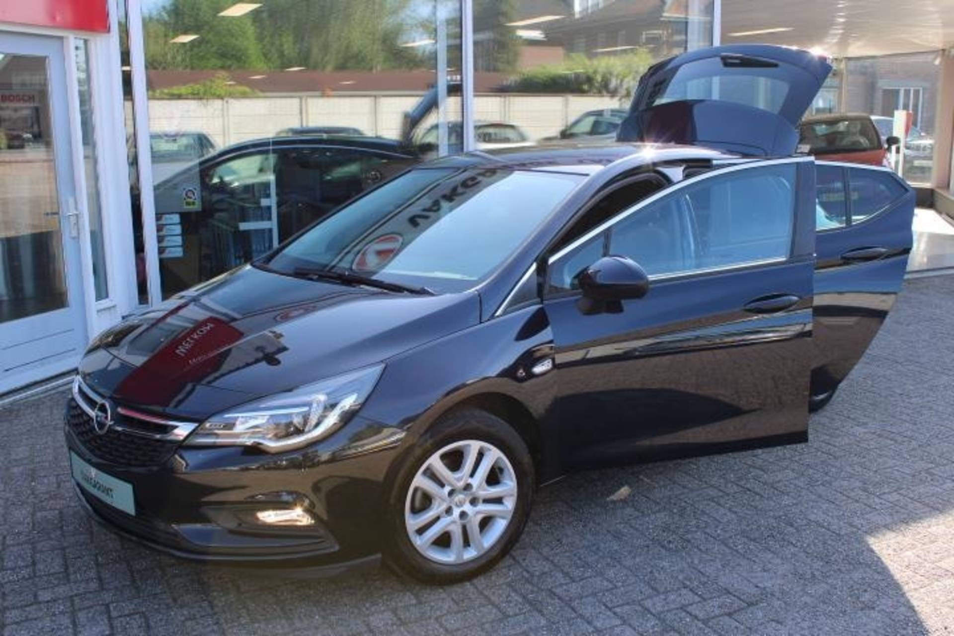 Opel Astra 1.0 Innovation 5drs (CLIMATE, CRUISE, BLUETOOTH, 1e EIG) - 11/30