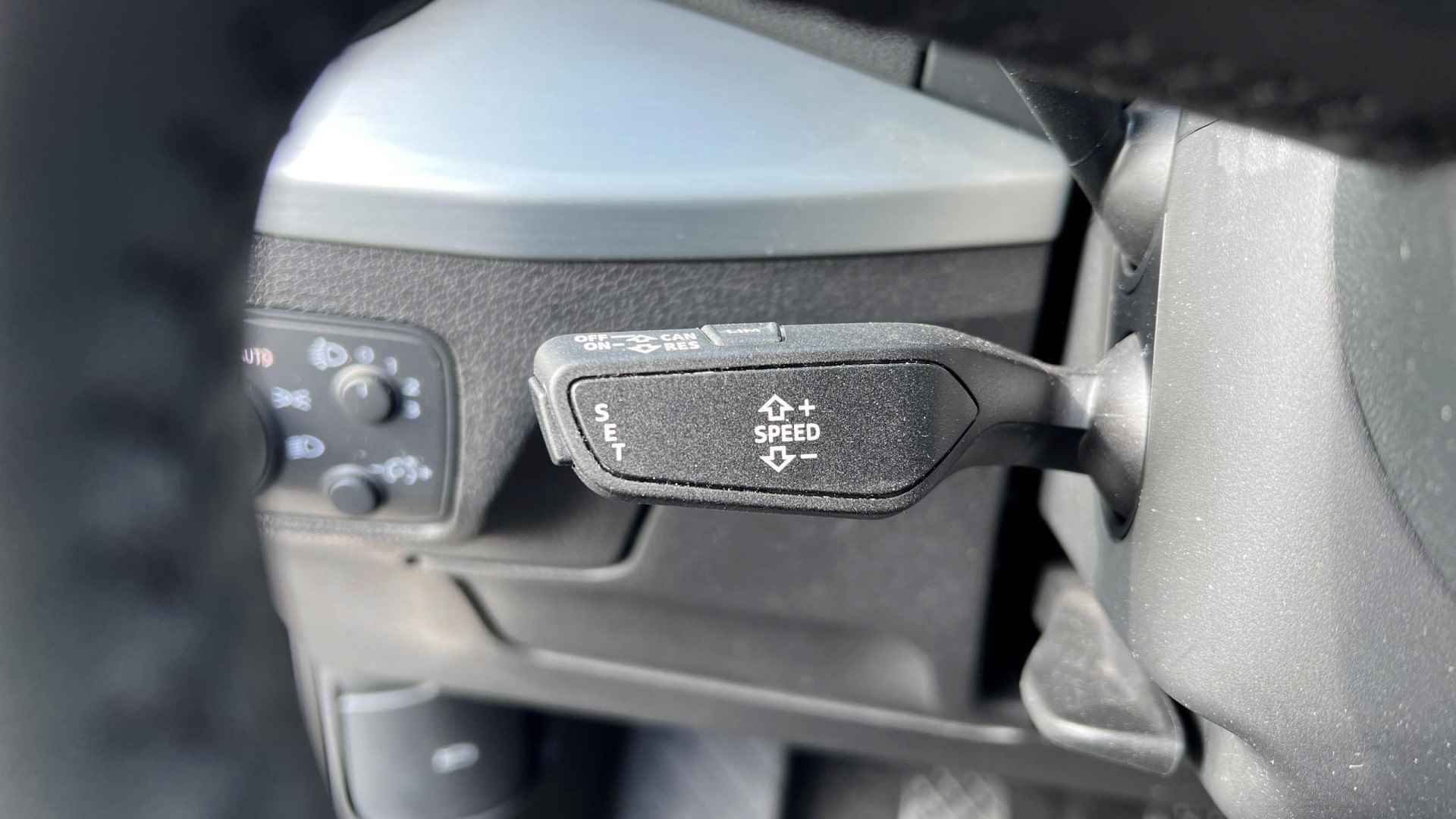 Audi Q2 30 TFSI 116Pk Sport / Stoelverwarming / Climate Control / Parkeersensoren achter - 19/25