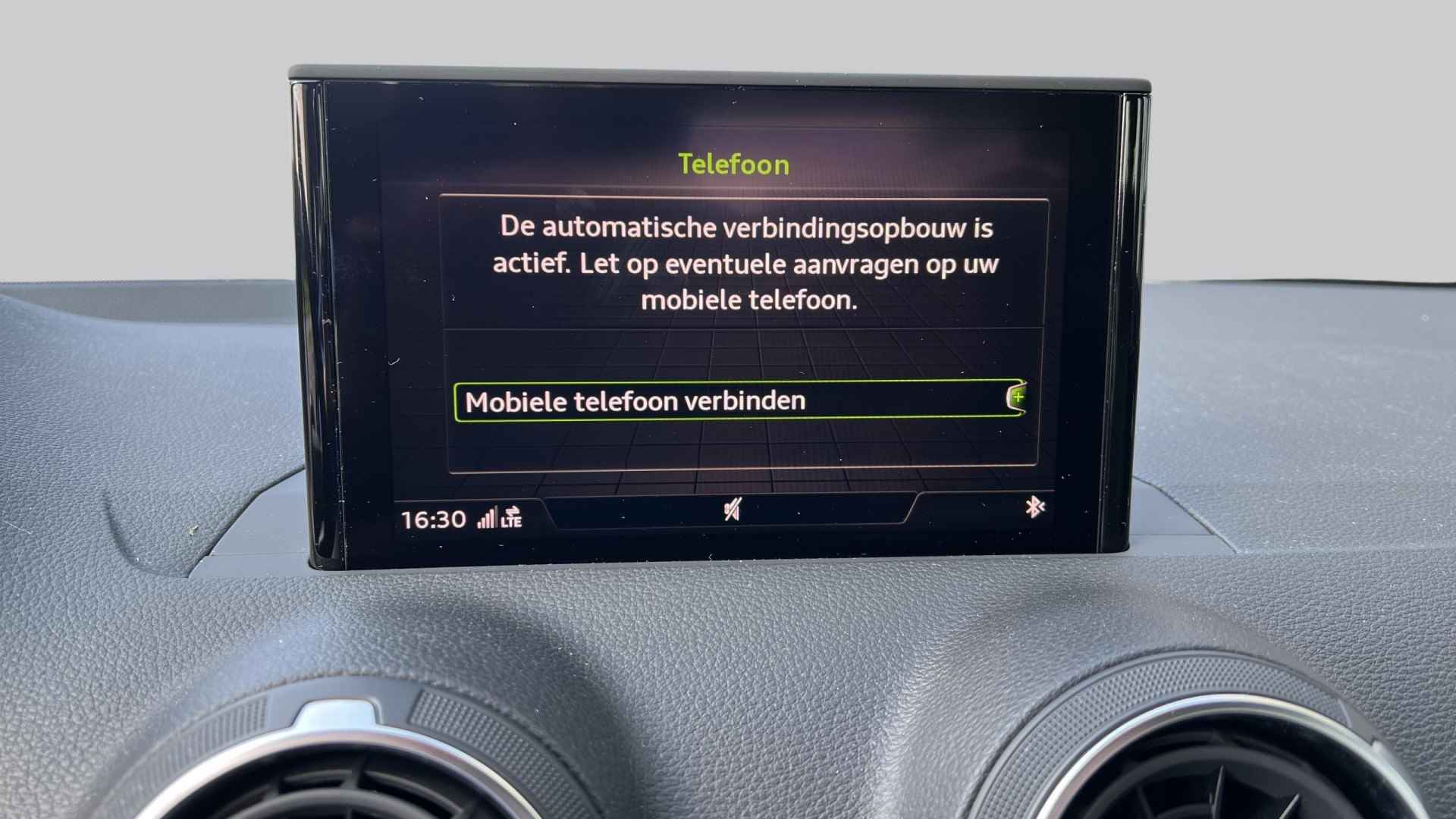 Audi Q2 30 TFSI 116Pk Sport / Stoelverwarming / Climate Control / Parkeersensoren achter - 21/25