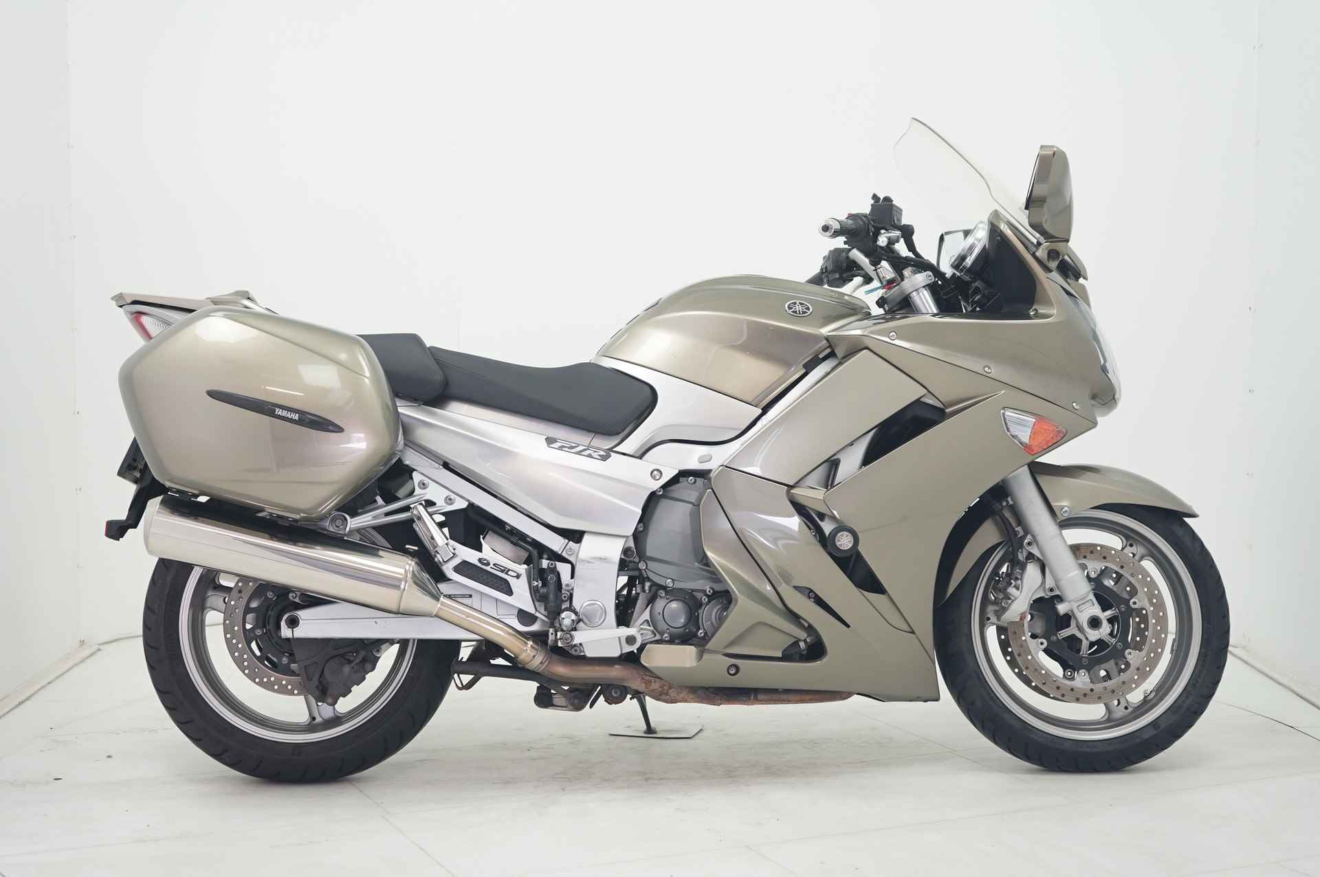 Yamaha FJR 1300 ABS - 1/10