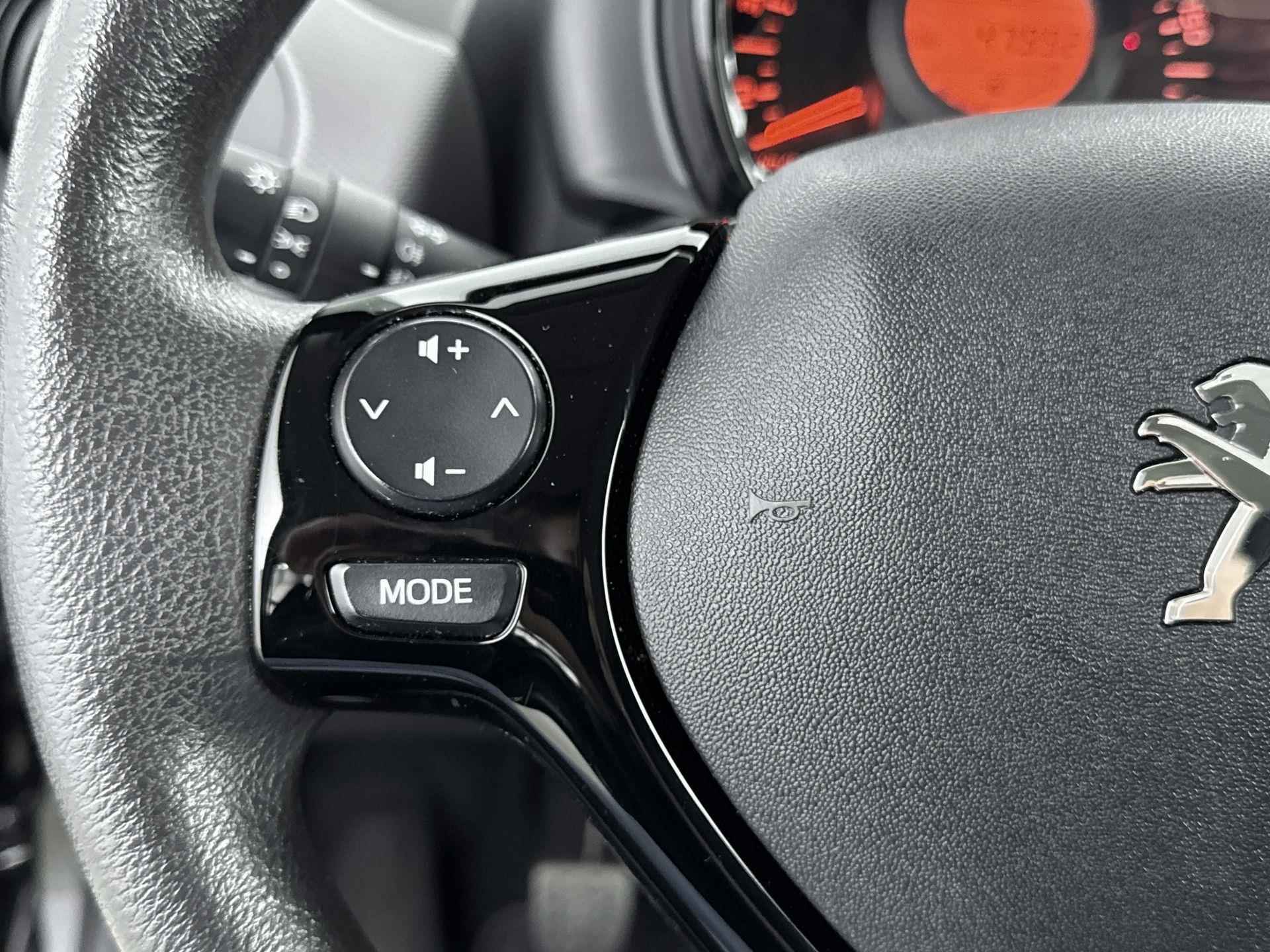 Peugeot 108 1.0 72 pk Active | Airco | Bluetooth | Bestuurdersstoel in hoogte verstelbaar |USB - 18/30