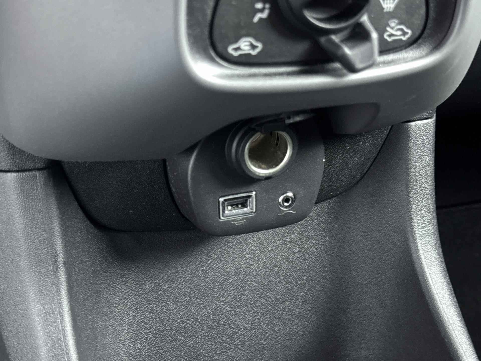Peugeot 108 1.0 72 pk Active | Airco | Bluetooth | Bestuurdersstoel in hoogte verstelbaar |USB - 20/30