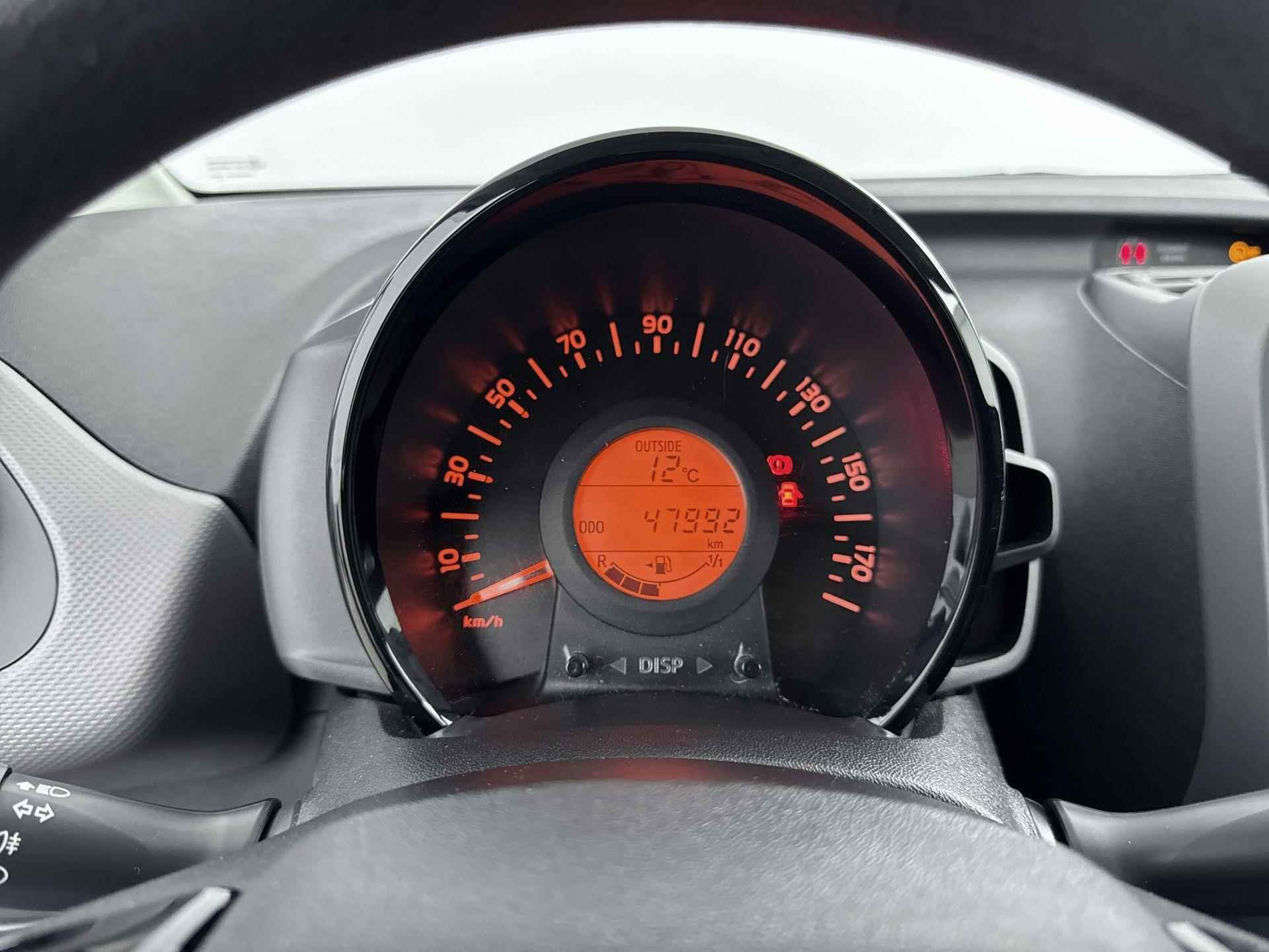 Peugeot 108 1.0 72 pk Active | Airco | Bluetooth | Bestuurdersstoel in hoogte verstelbaar |USB - 23/30