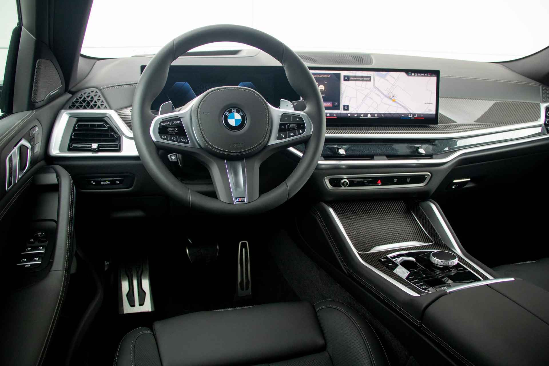 BMW X6 xDrive40i - 12/38