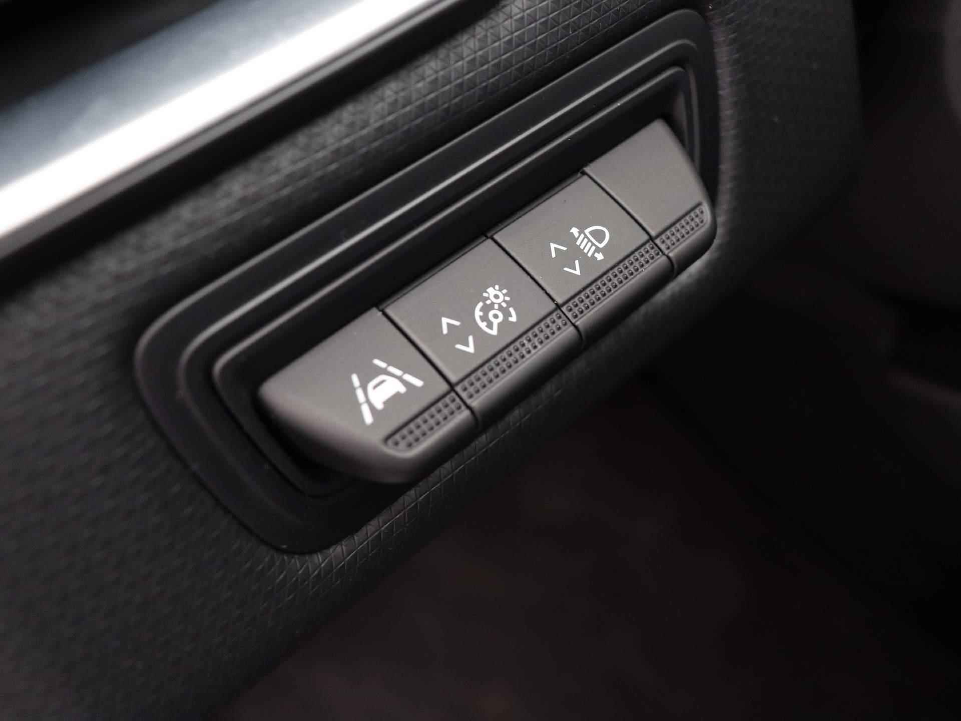 Renault Clio 100pk TCe Intens | Navigatie | Climate Control | Keyless | - 18/38