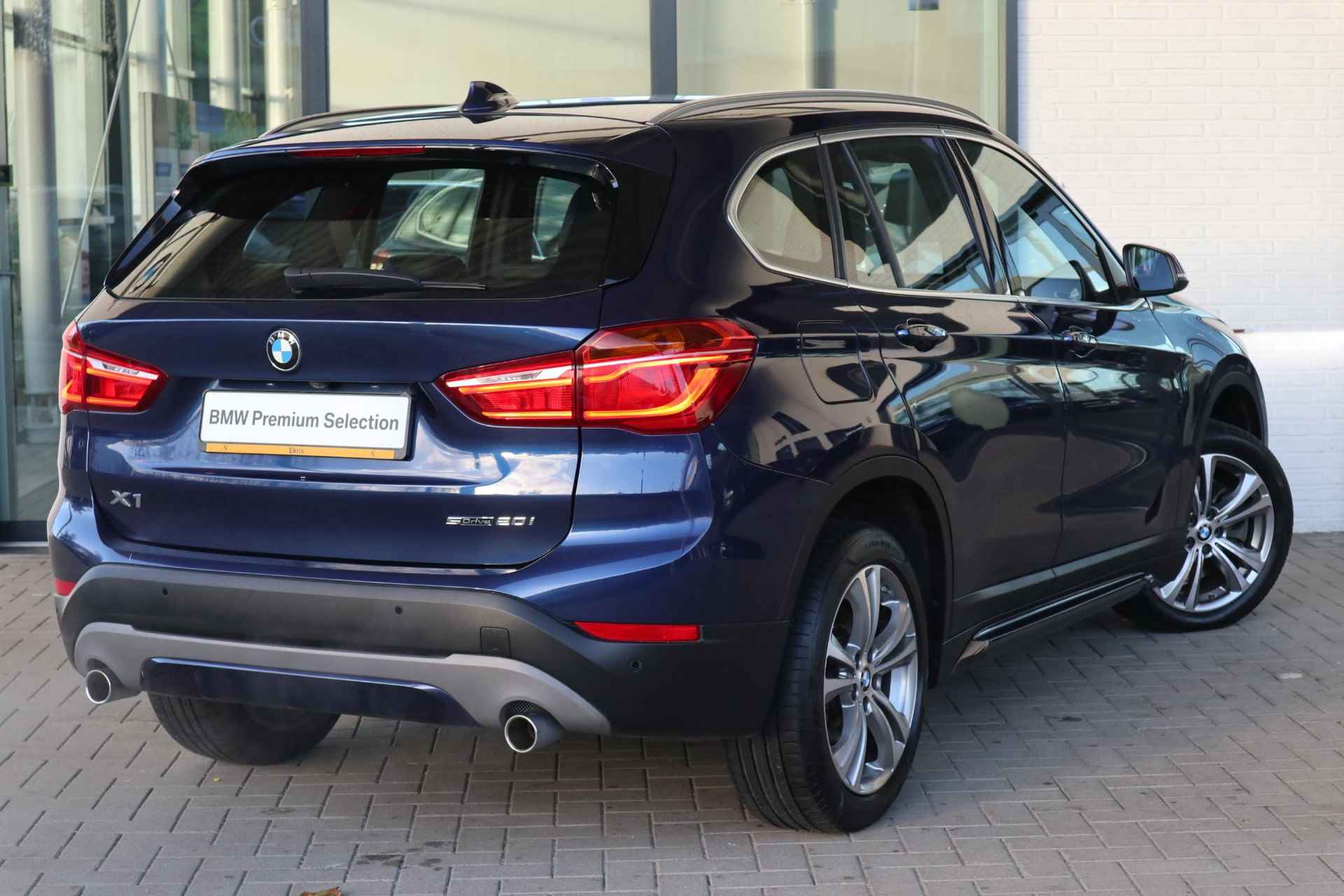 BMW X1 sDrive20i High Executive | Sport Line | Driving Assistant - 4/25