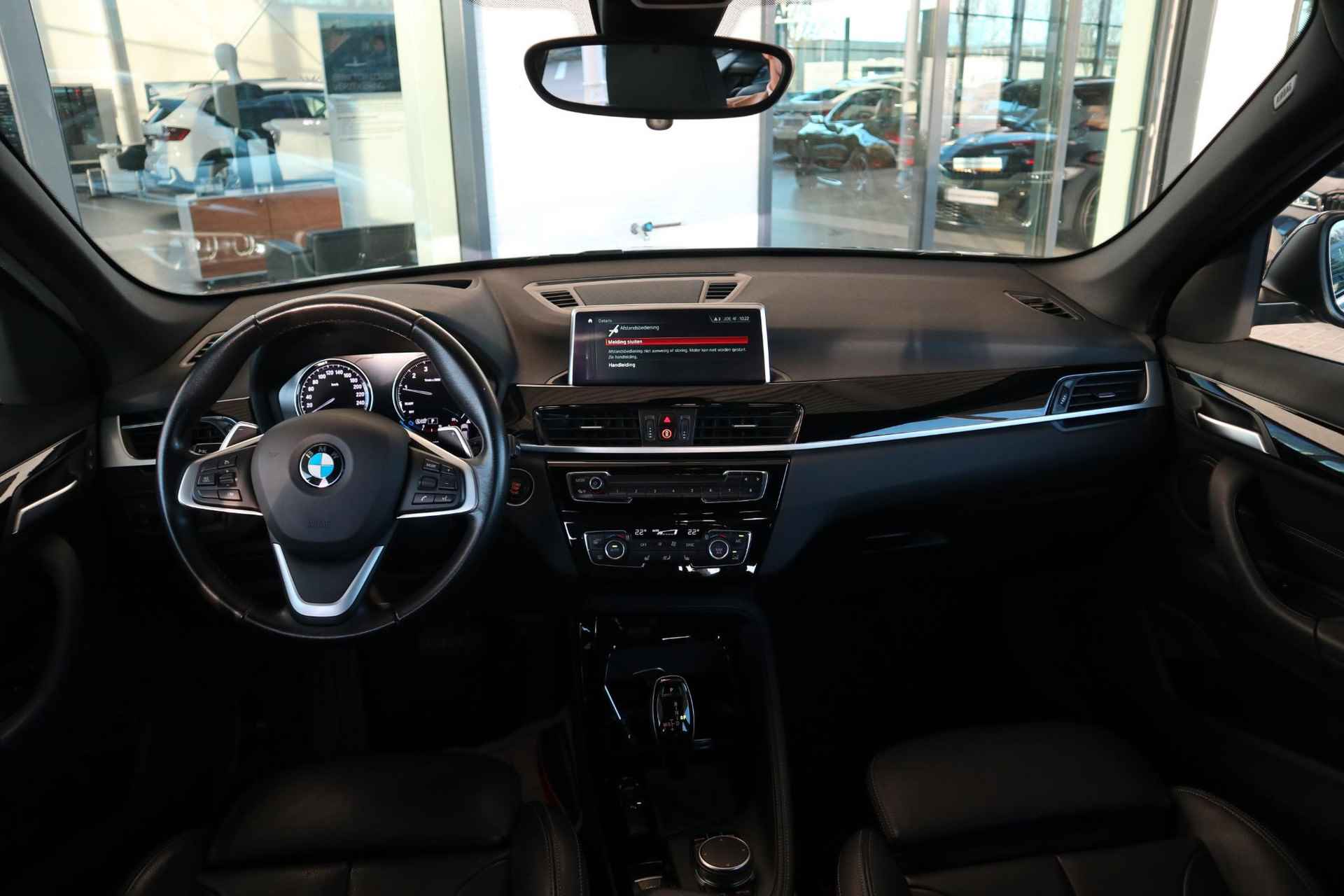 BMW X1 sDrive20i High Executive | Sport Line | Driving Assistant - 23/25