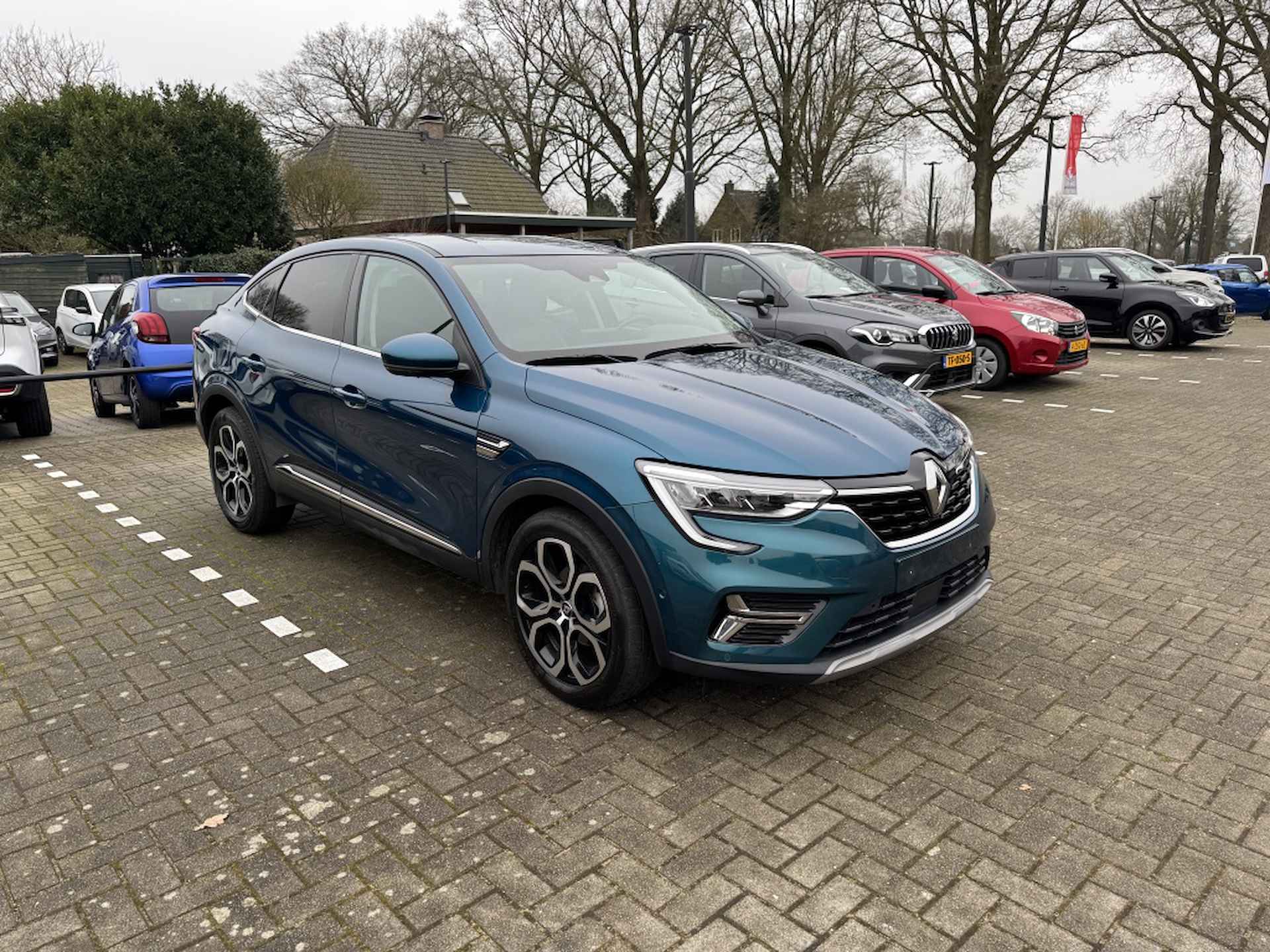 Renault Arkana 1.6 E-T h 145 techno automaat - 8/14