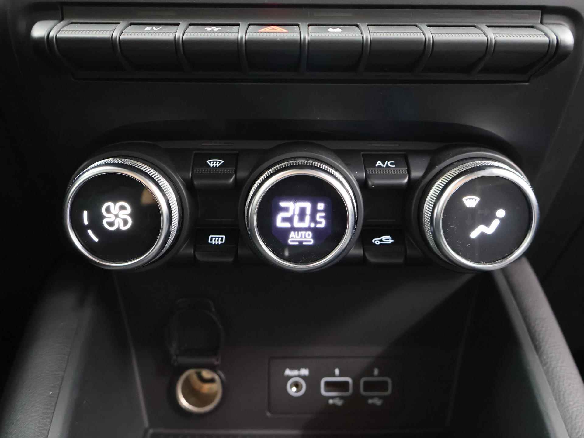 Renault Captur 1.6 E-Tech Plug-in Hybrid 160 Intens | Navigatie | Parkeercamera | Cruise Control | Climate Control | Bluetooth | - 27/43