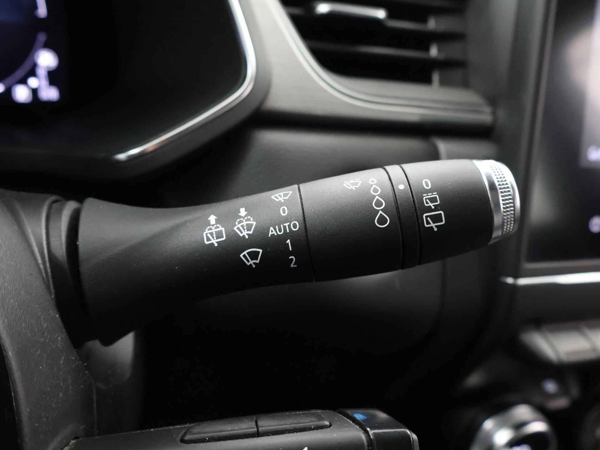 Renault Captur 1.6 E-Tech Plug-in Hybrid 160 Intens | Navigatie | Parkeercamera | Cruise Control | Climate Control | Bluetooth | - 32/43