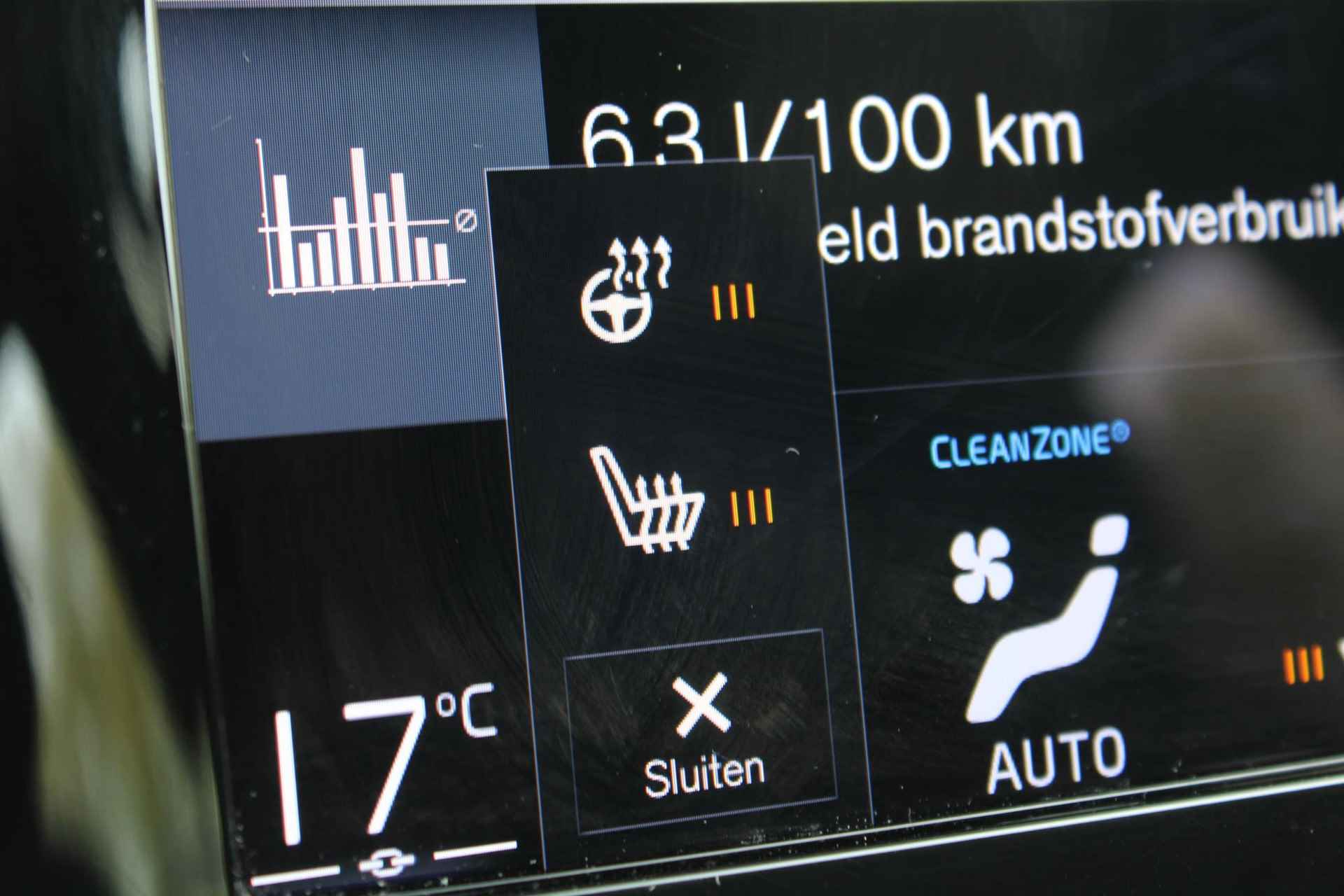 Volvo XC40 1.5 T2 Business Pro, Elektrisch verstelbare voorstoelen + bestuurdersstoel met geheugen, Apple Carplay/Android auto, Parkeersensoren, Voorstoelen/Stuur Verwarmd,  18'' Lichtmetalen Velgen - 33/55