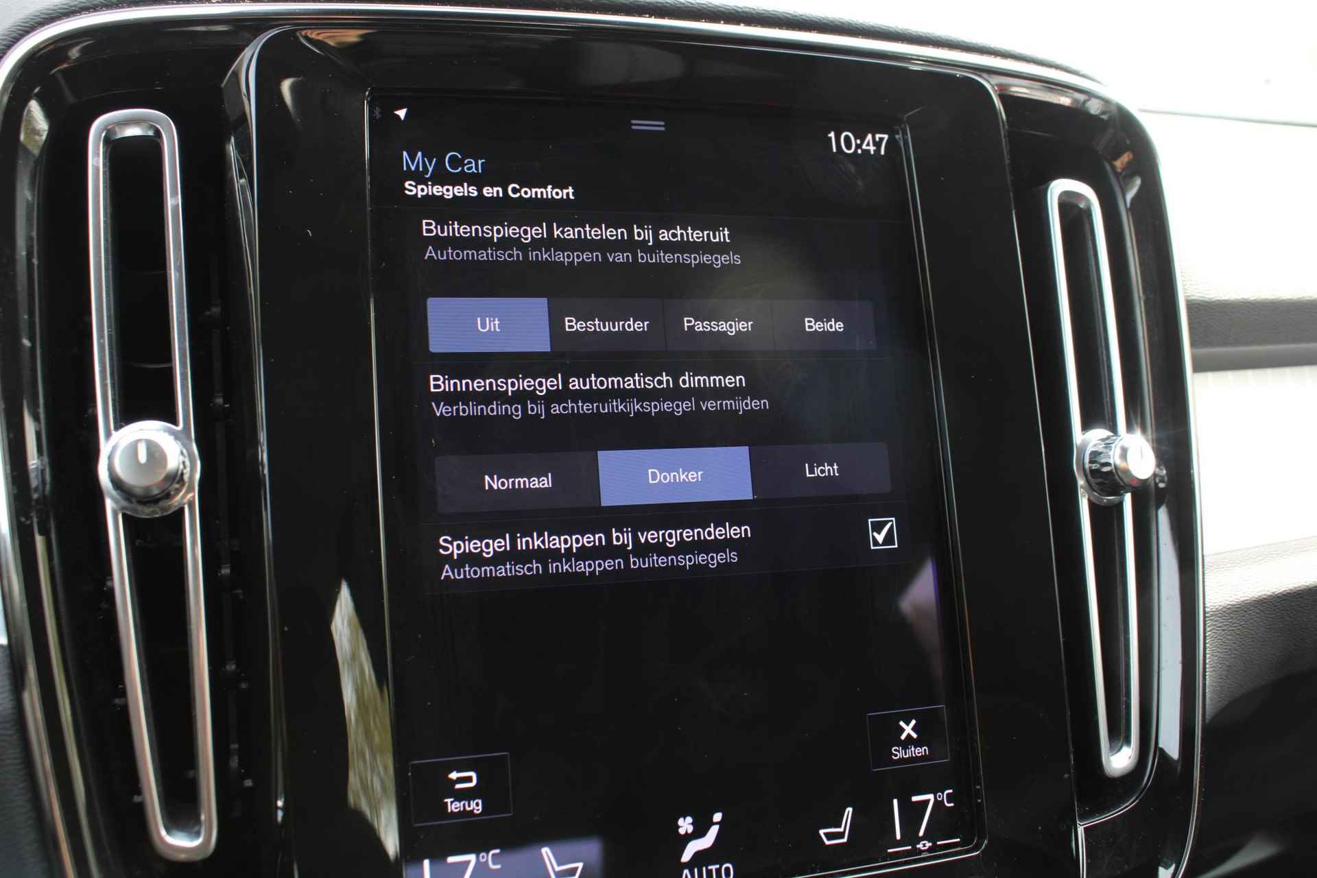 Volvo XC40 1.5 T2 Business Pro, Elektrisch verstelbare voorstoelen + bestuurdersstoel met geheugen, Apple Carplay/Android auto, Parkeersensoren, Voorstoelen/Stuur Verwarmd,  18'' Lichtmetalen Velgen - 51/55