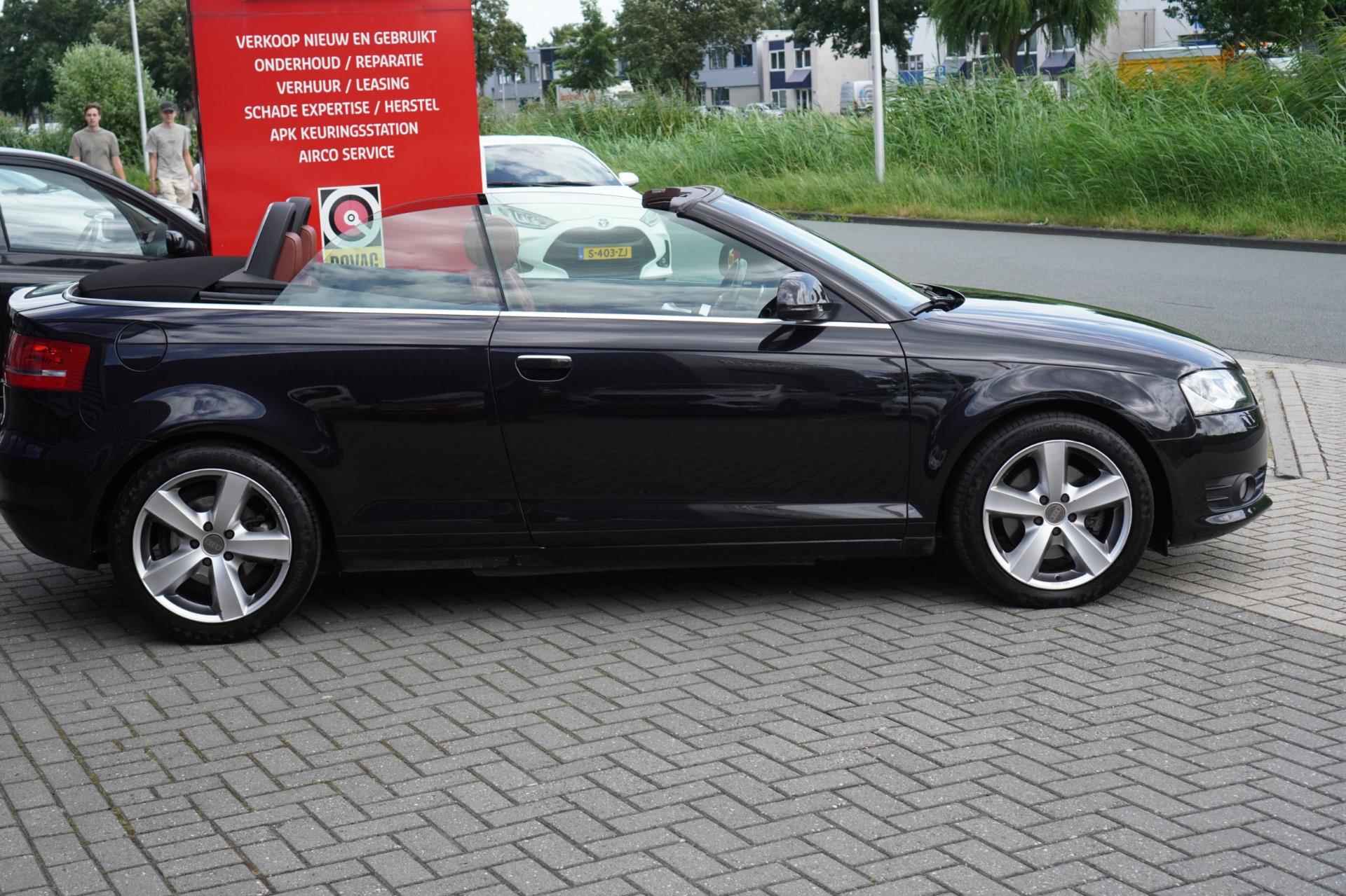 Audi A3 Cabriolet 2.0 TFSI Ambition Pro Line; Stoelverwarming; Trekhaak - 2/42