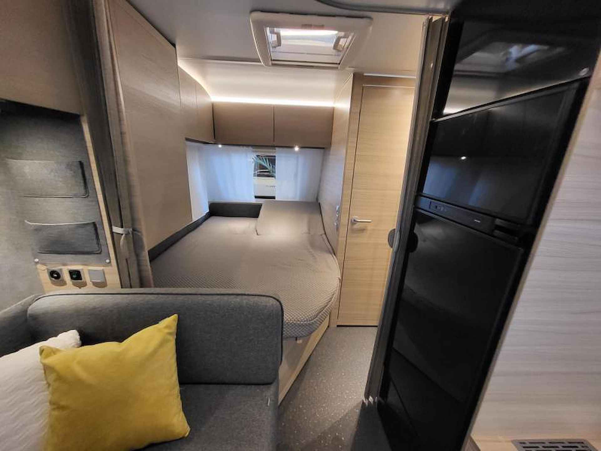 Adria Altea 402 PH Gratis mover - 12/17