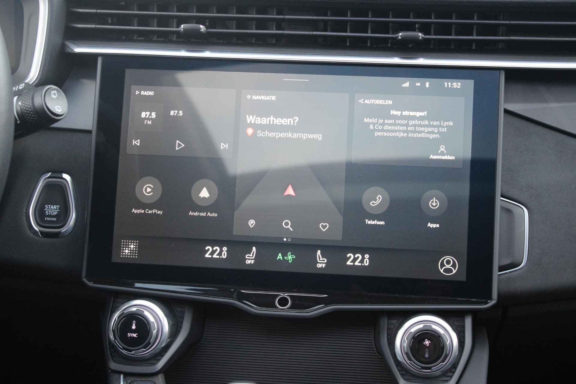 Lynk & Co 01 AUT7 261PK Plug-in Hybrid | Panoramisch Schuif-/Kanteldak | Infinity Premium Geluidssysteem | Parkeersensoren Voor + Achter | Achteruitrijcamera | Elektrisch Verstelbare Bestuurdersstoel Met Geheugen | Adaptieve Cruise Control | Highway Assist | Verwarmbare Voorstoelen | Apple Carplay/Android Auto - 20/41