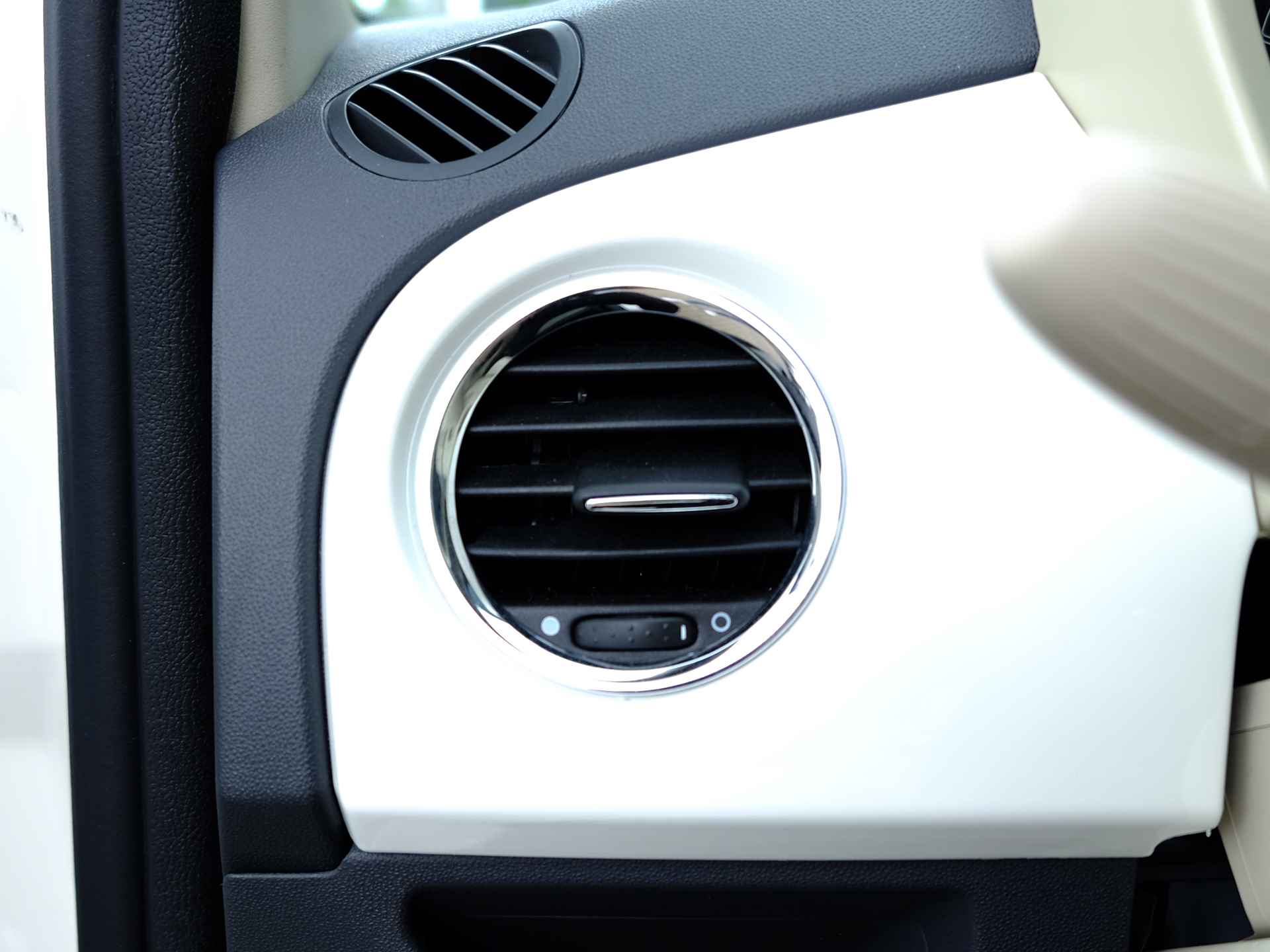 Fiat 500 0.9 85pk Lounge Automaat | Radio | Airco | Bluetooth - 10/18