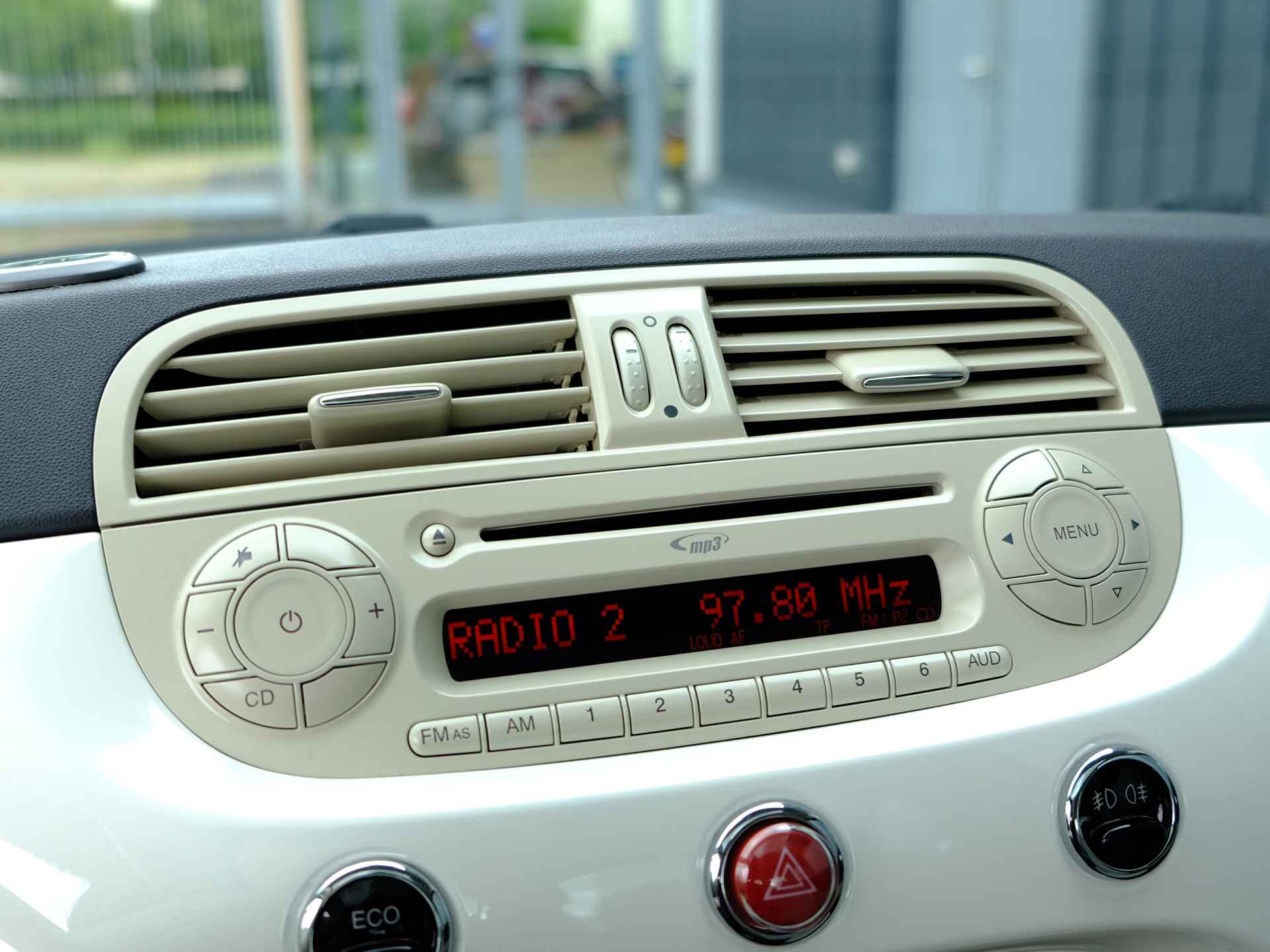 Fiat 500 0.9 85pk Lounge Automaat | Radio | Airco | Bluetooth - 12/18