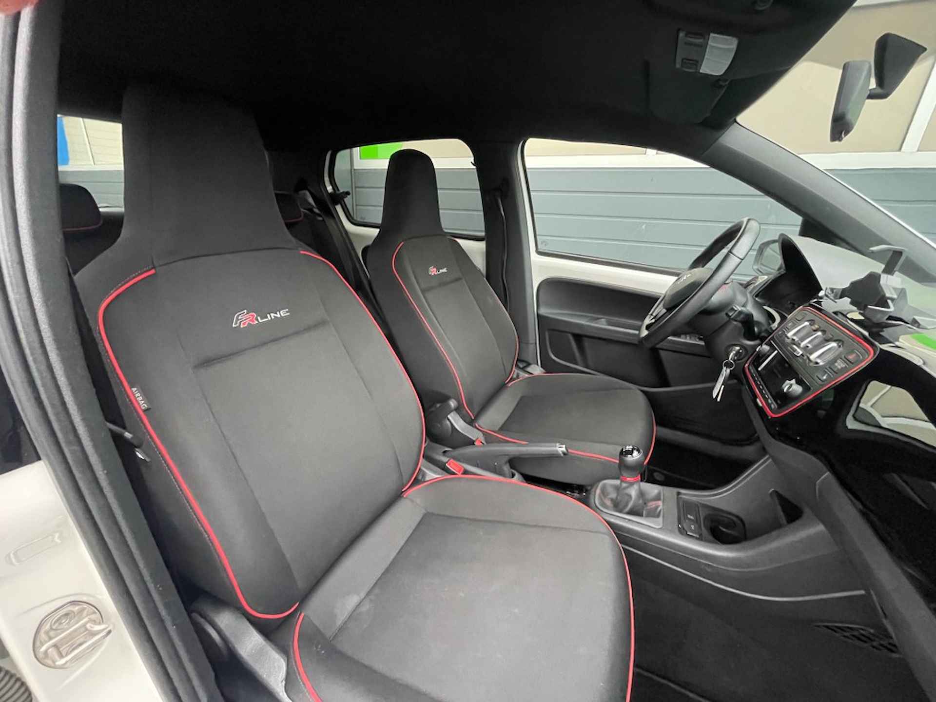 SEAT Mii 1.0 FR CONNECT / SPORTSTUUR / SPORTSTOELEN - 15/24