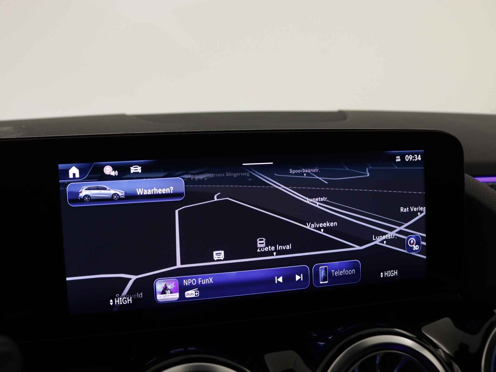 Mercedes-Benz B-Klasse 180 AMG Line | Nightpakket | Premium pakket | EASY PACK achterklep | USB-pakket plus | MBUX augmented reality voor navigatie | Sfeerverlichting | Zitcomfortpakket | - 21/35