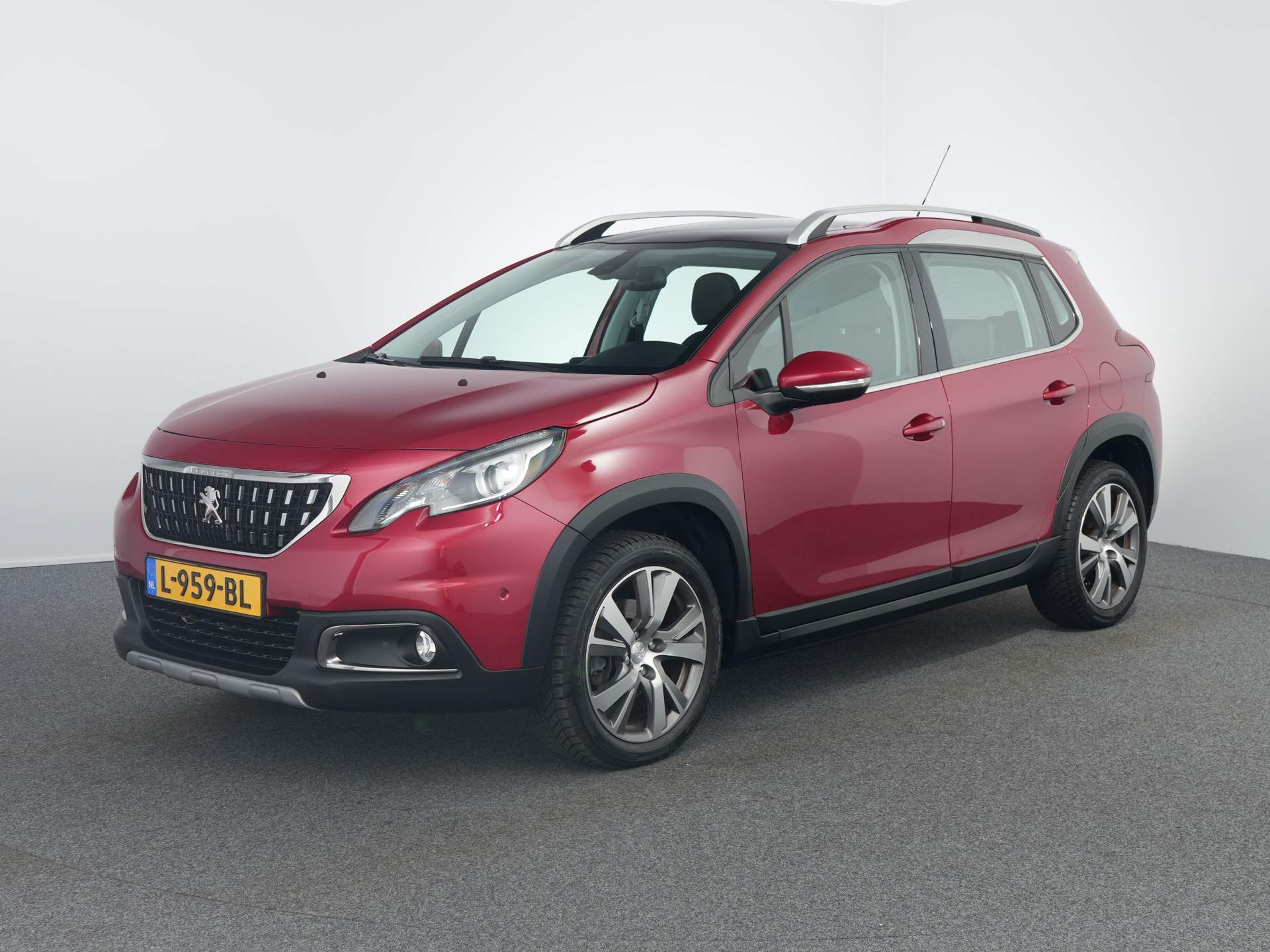 Peugeot 2008 1.2 PureTech Allure | Automaat | Cruise | Navi | Airco | PDC