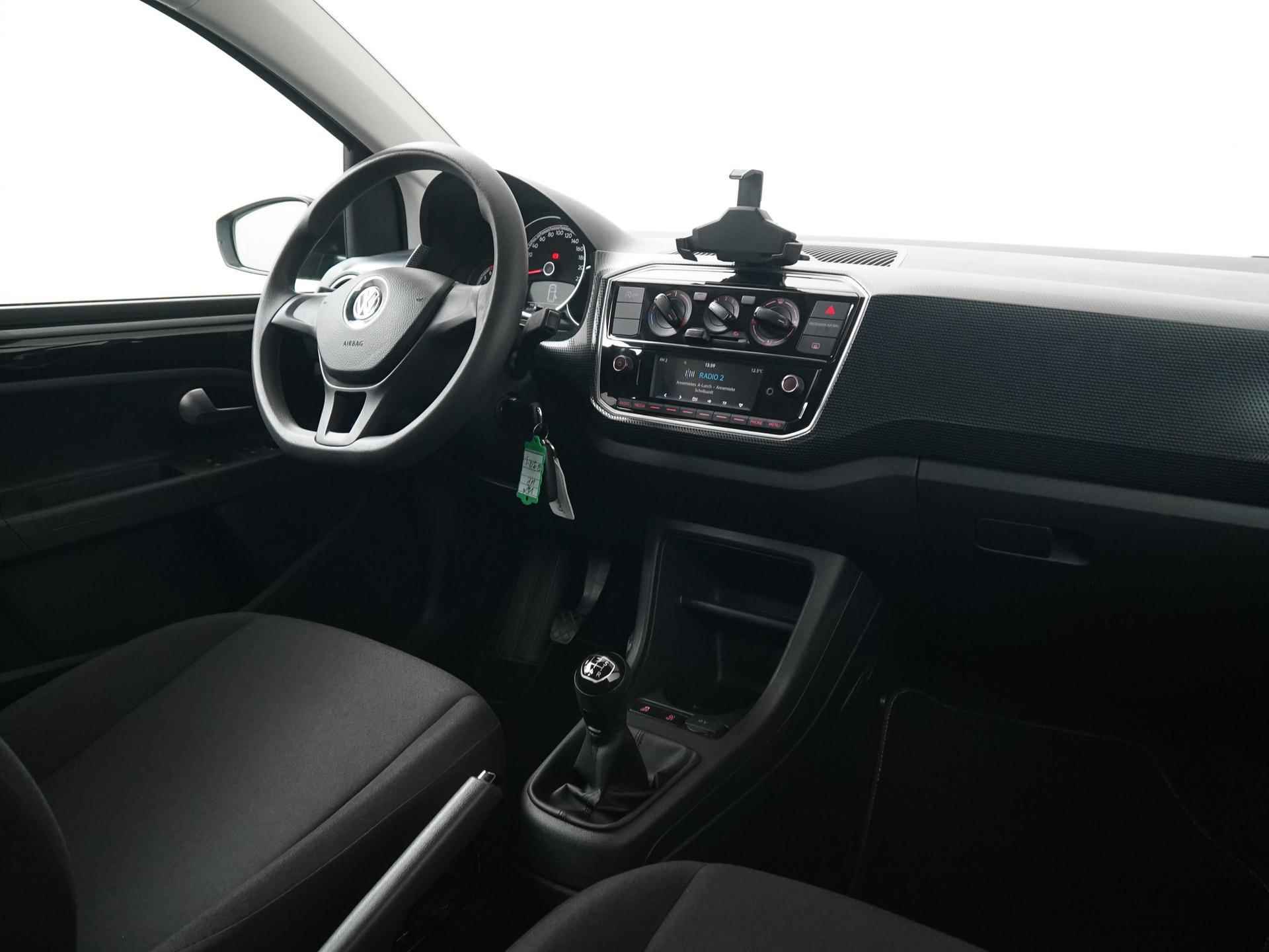 Volkswagen Up! 1.0 BMT move up! | Airco | Zondag Open! - 2/29