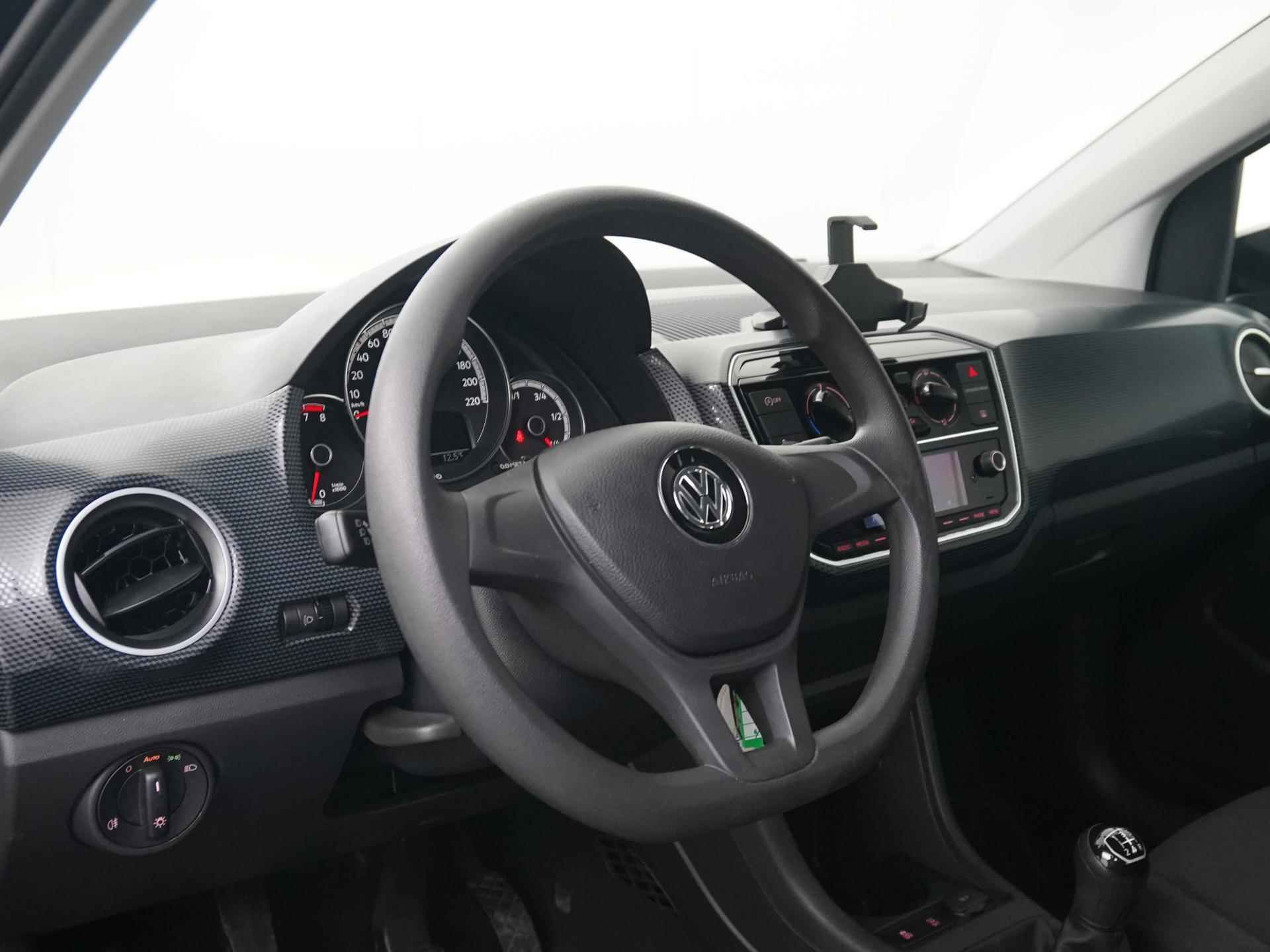 Volkswagen Up! 1.0 BMT move up! | Airco | Zondag Open! - 26/29