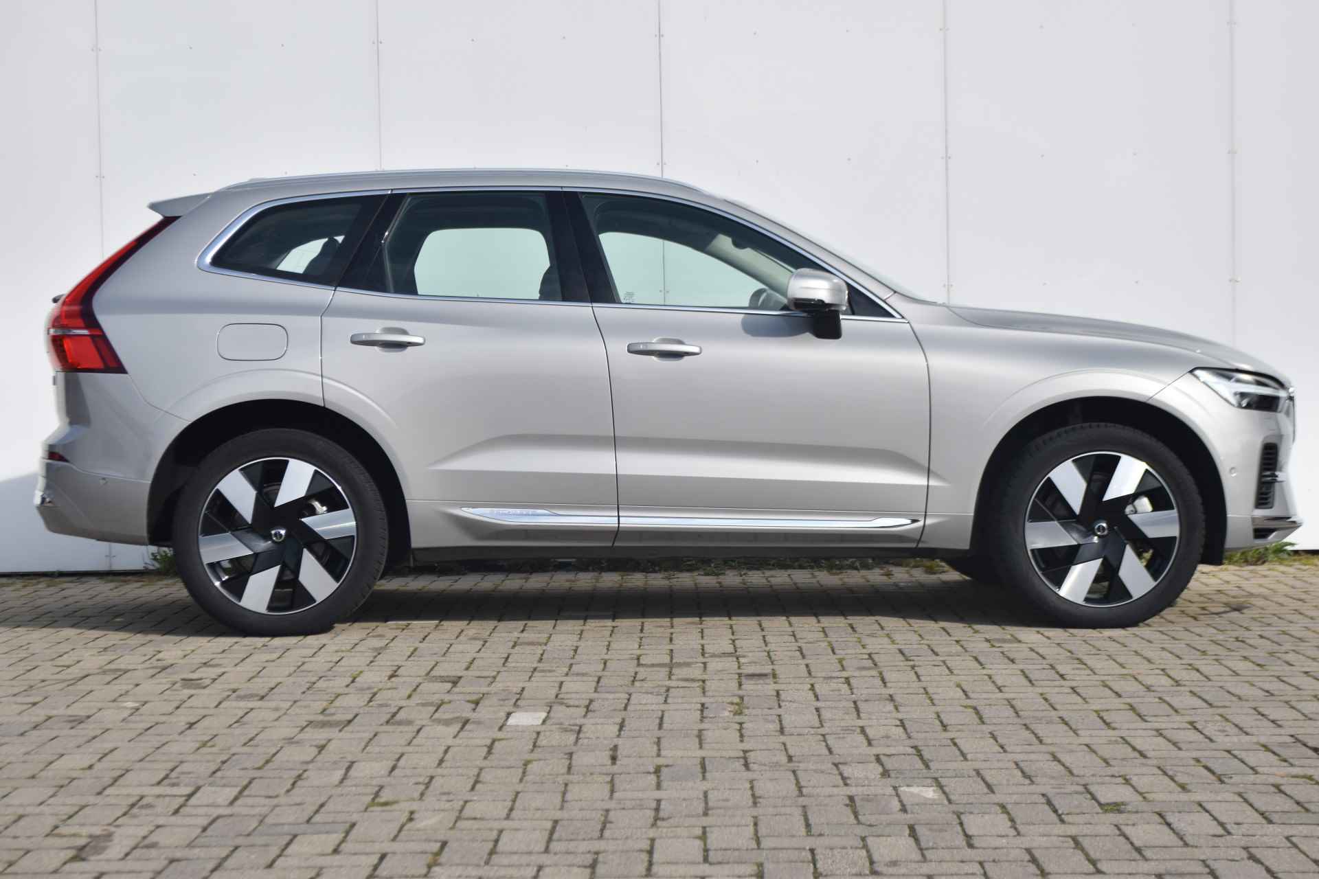 Volvo XC60 Recharge T6 AWD Ultimate Bright #Massage! #Luchtvering! €88.200,- Nieuw!! - 4/39