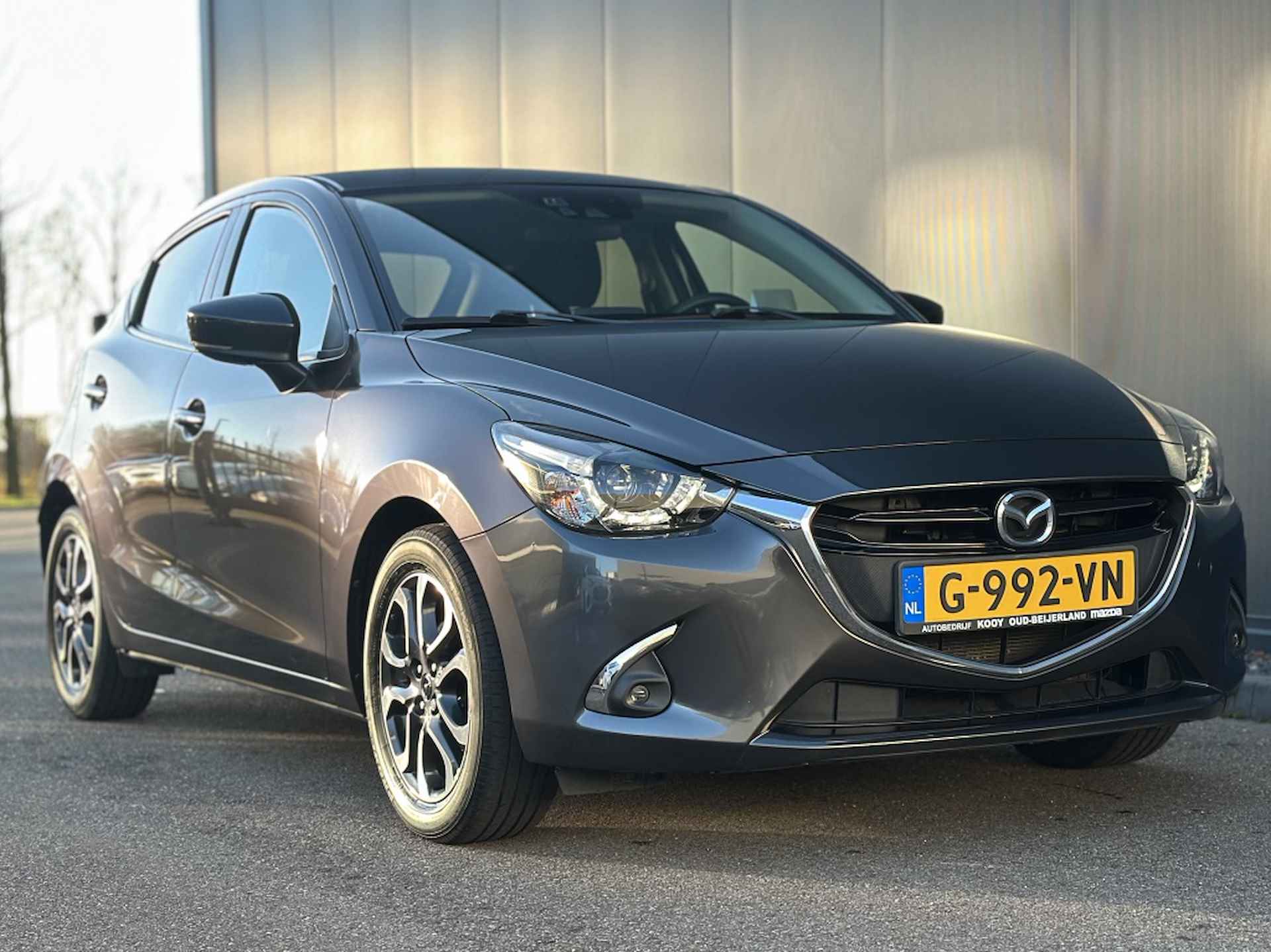 Mazda 2 1.5 Skyactiv-G GT-M / Dealeronderhouden / NL-auto - 7/34