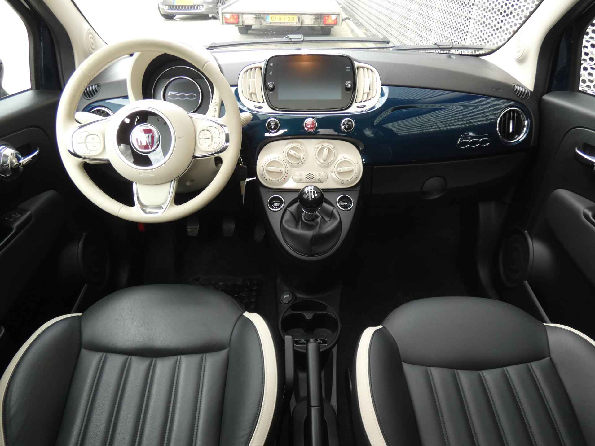 Fiat 500 1.0 Hybrid Dolcevita ! Panoramadak | Leder | Navigatie | Parkeerhulp ! - 11/28