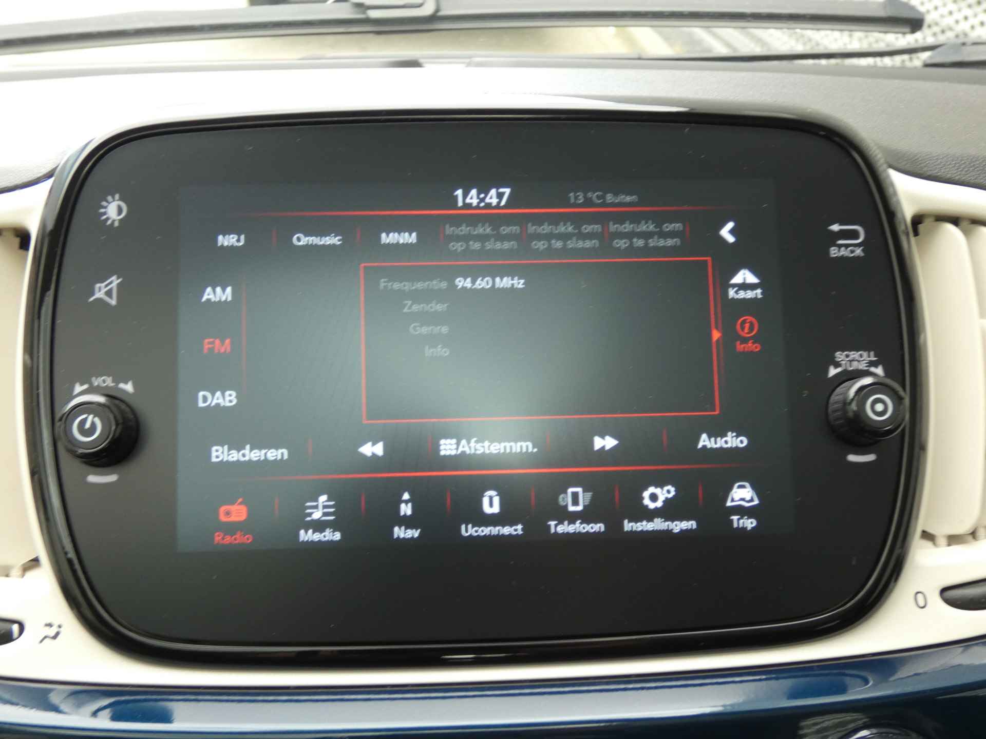 Fiat 500 1.0 Hybrid Dolcevita ! Panoramadak | Leder | Navigatie | Parkeerhulp ! - 15/28