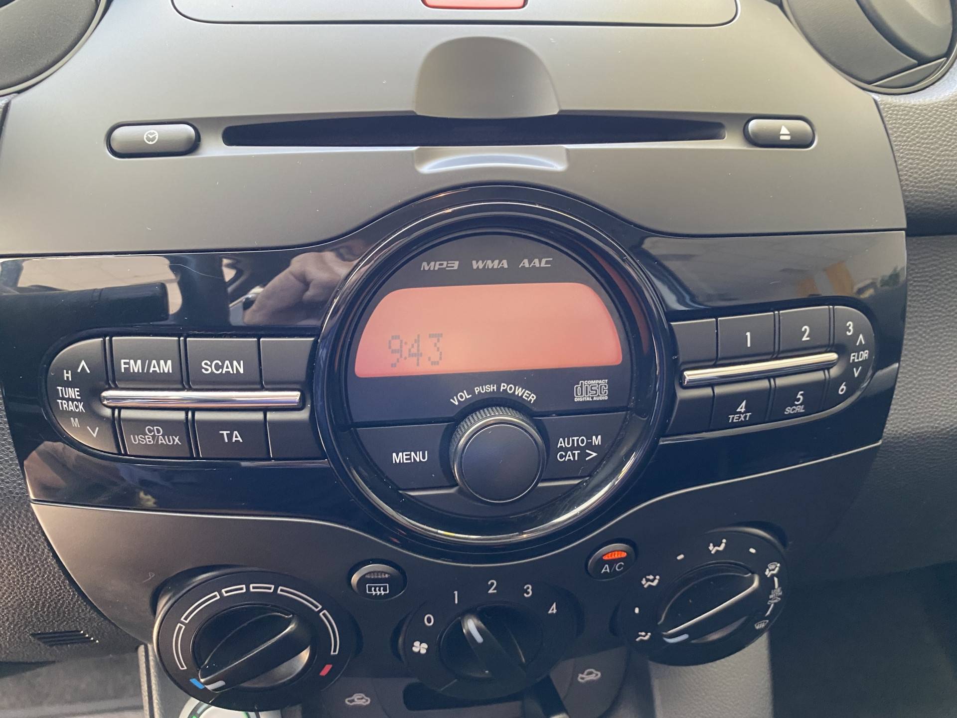 Mazda 2 1.3 BIFUEL Cool Airco Trekhaak afneembaar Radio Elektr.ramen CPV - 3/21