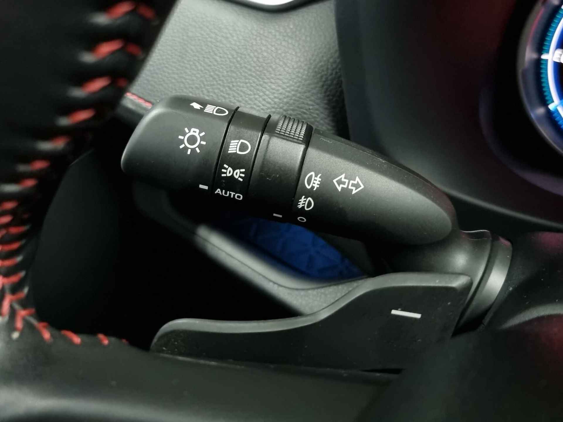 Toyota RAV4 2.5 Plug-in Hybrid AWD Bi-Tone Plus / HUD / 360 gr. Cam / NAV - 45/82