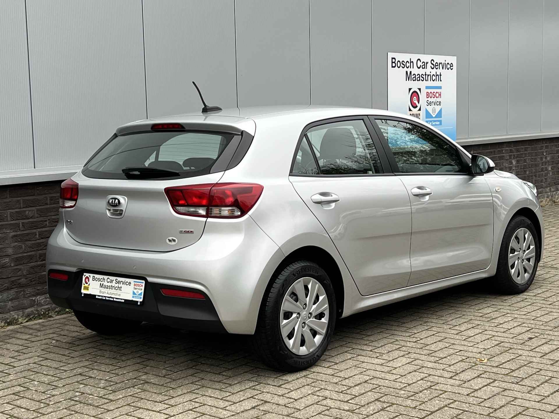 Kia Rio 1.0 TGDI | ComfortPlus | Carplay | Navi | Camera | 100Pk | PDC | DAB+ | Keurig onderhouden  Interesse, Proefrit? Bel of app met: 06-24 28 28 42 - 7/33