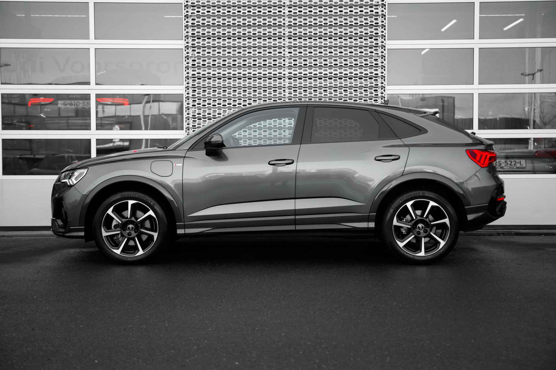 Audi Q3 Sportback 45 TFSI e 245pk S-Line | Keyless | Adaptive cruise | Trekhaak | 19" | Stoelverwarming - 6/47