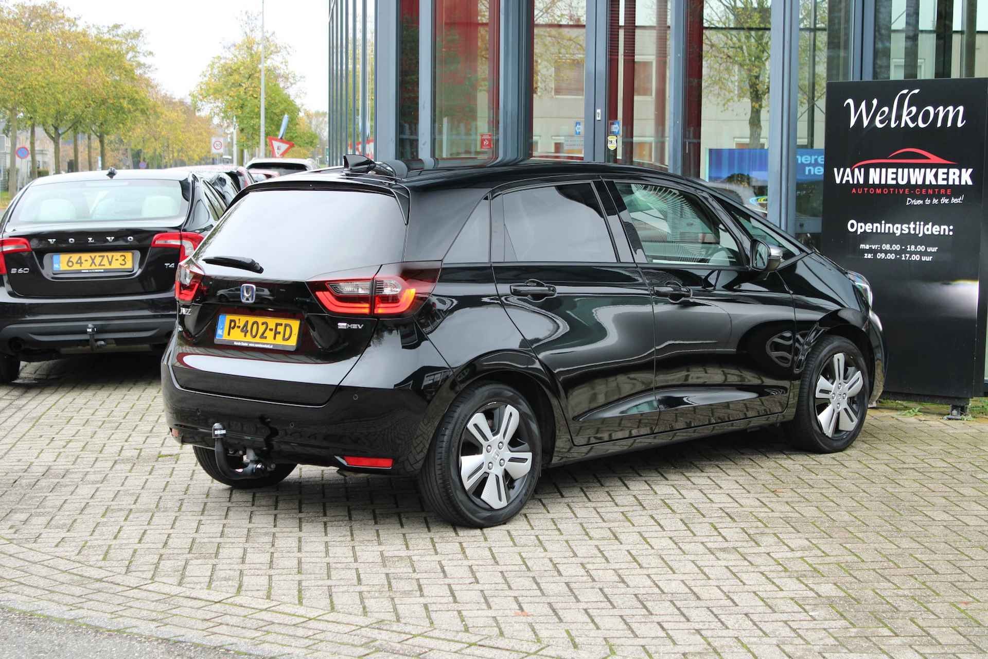 HONDA Jazz 1.5 109pk Hybrid Automaat Executive Stuurverwarming Parkeercamera Navigatie Trekhaak - 2/36