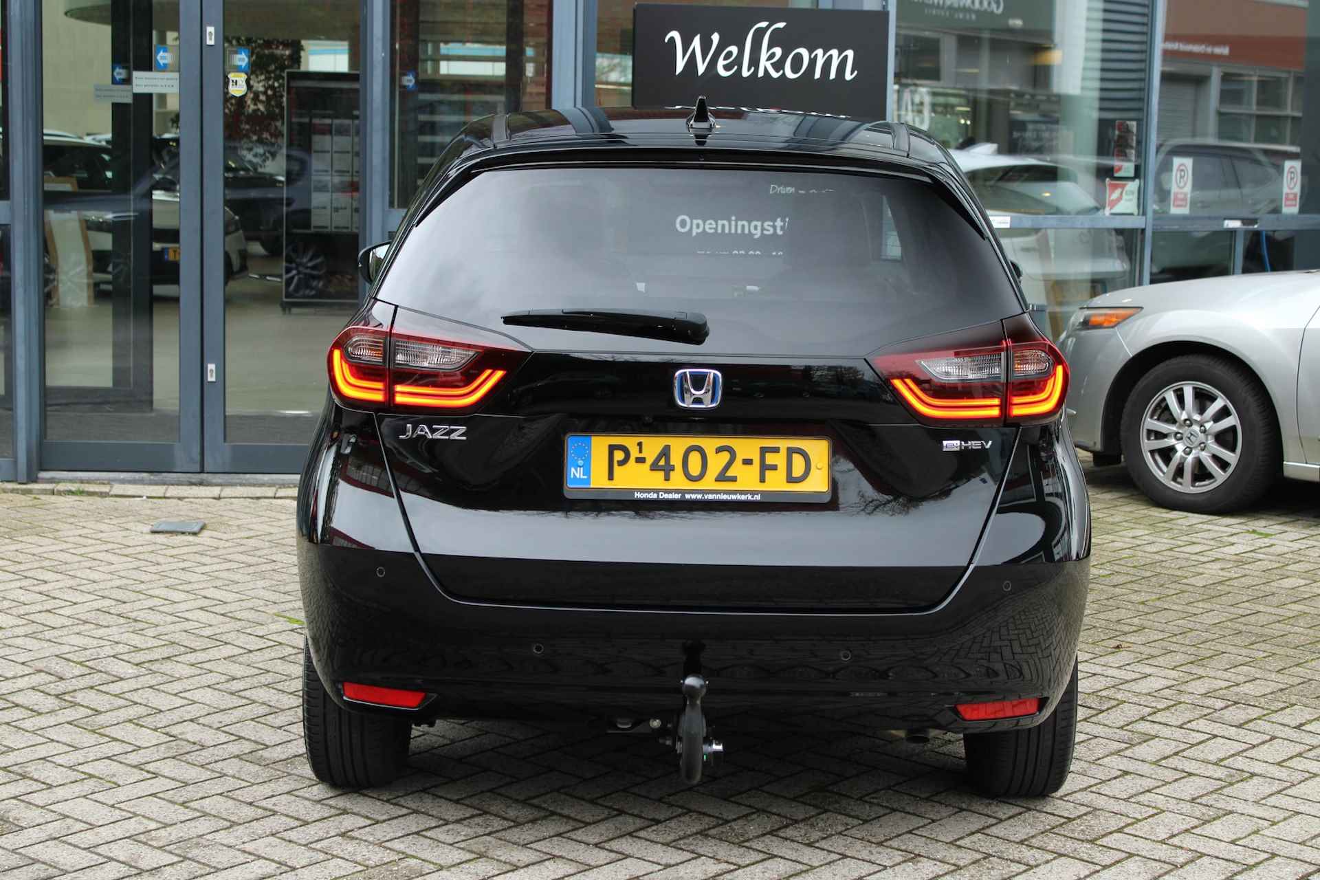 HONDA Jazz 1.5 109pk Hybrid Automaat Executive Stuurverwarming Parkeercamera Navigatie Trekhaak - 12/36