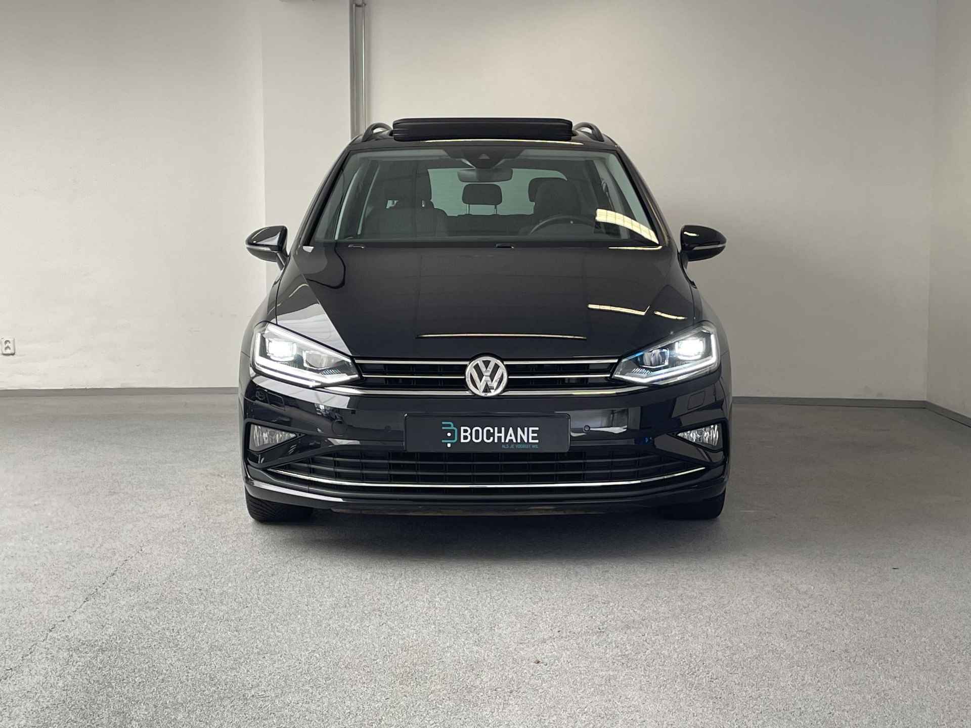 Volkswagen Golf Sportsvan 1.5 TSI DSG Comfortline | TREKHAAK | PANO | STANDKACHEL | CAMERA | LED | - 9/49