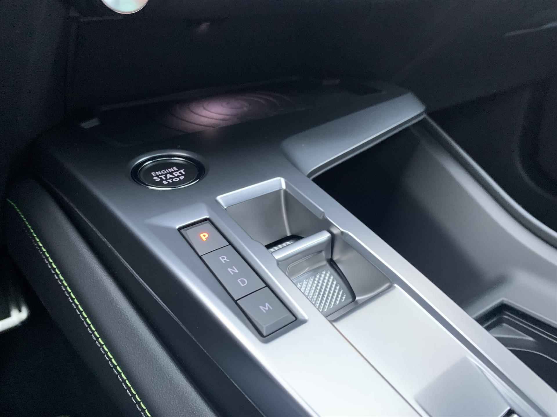 Peugeot 308 Sw 1.2 130pk EAT8 GT | Navigatie | Schuif-/kanteldak | Parkeercamera | LED | i-Connect | Volledige uitrusting - 18/54