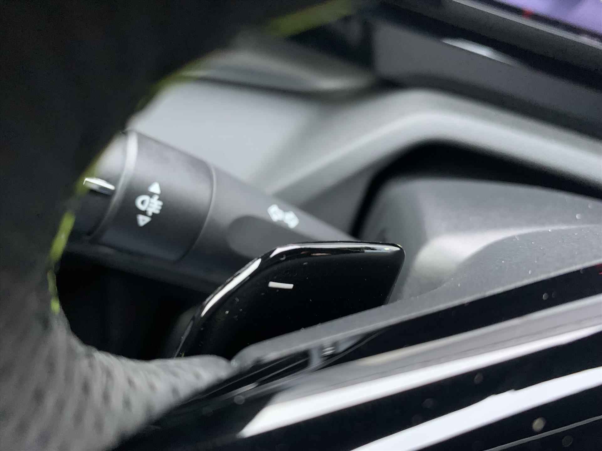 Peugeot 308 Sw 1.2 130pk EAT8 GT | Navigatie | Schuif-/kanteldak | Parkeercamera | LED | i-Connect | Volledige uitrusting - 29/54