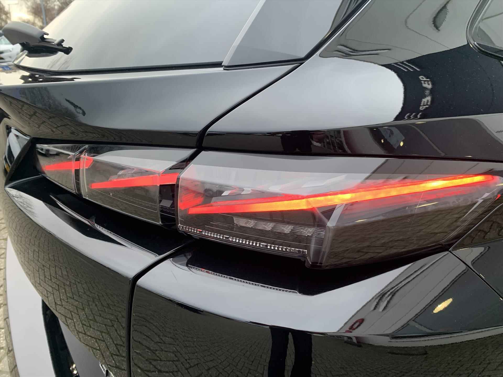 Peugeot 308 Sw 1.2 130pk EAT8 GT | Navigatie | Schuif-/kanteldak | Parkeercamera | LED | i-Connect | Volledige uitrusting - 34/54