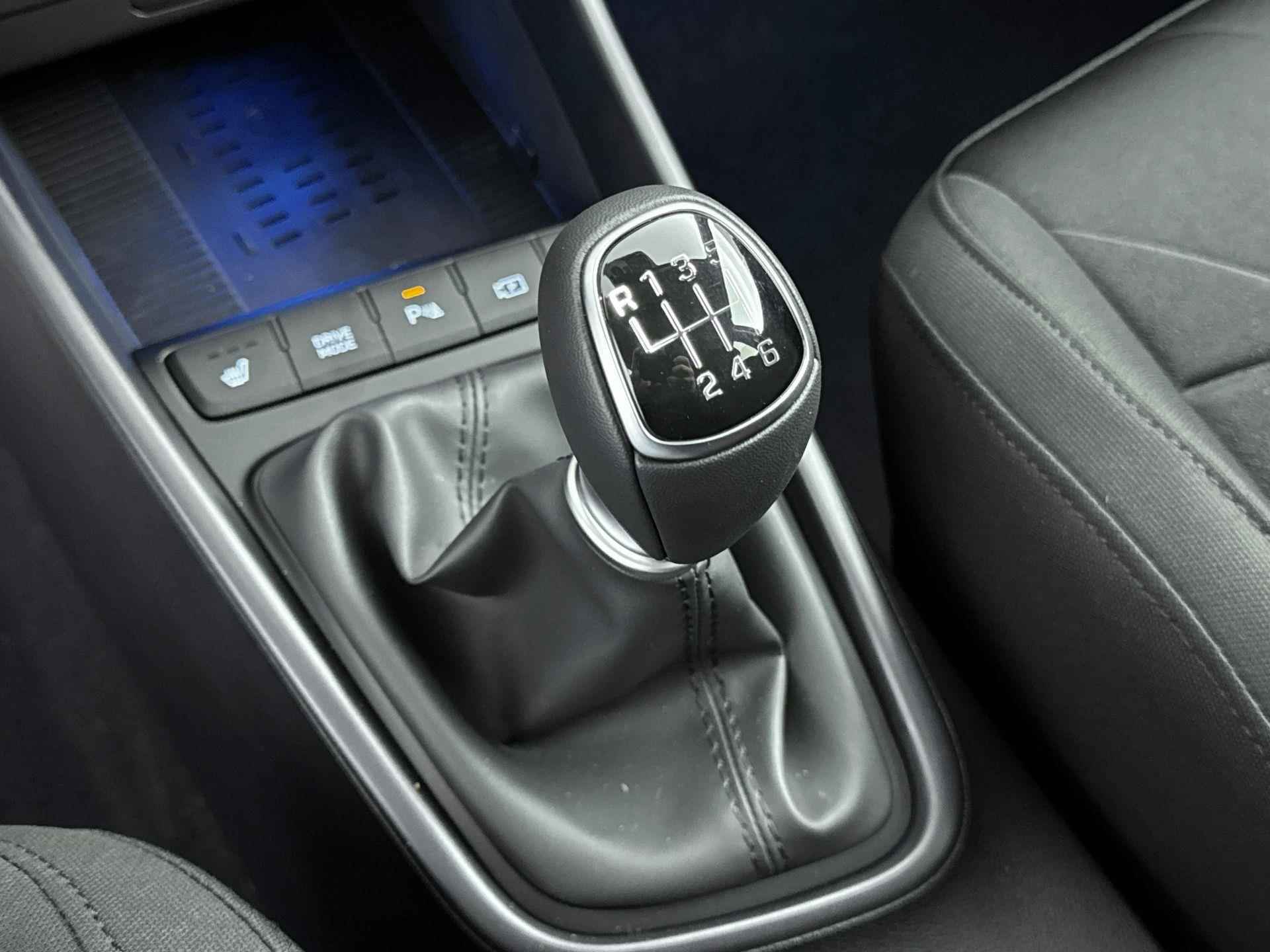 Hyundai Bayon 1.0 T-GDI Premium | Incl. €2000,- Voorraadactie! | Stoel + stuurverwarming  | Keyless Entry | Parkeersensoren | Navigatie | Camera | - 23/30