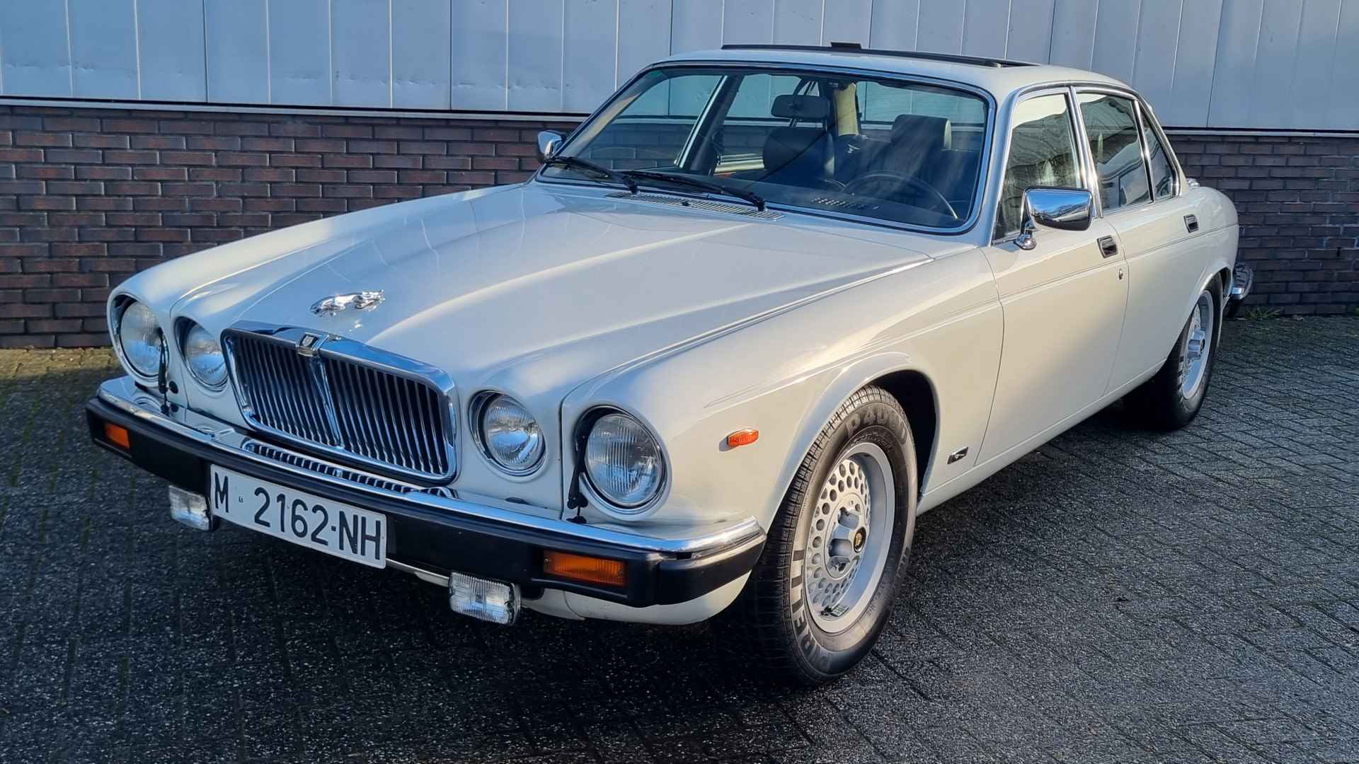 Jaguar XJ 5.3 V12 Saloon | Historie aanwezig | Spaanse Import - 81/97