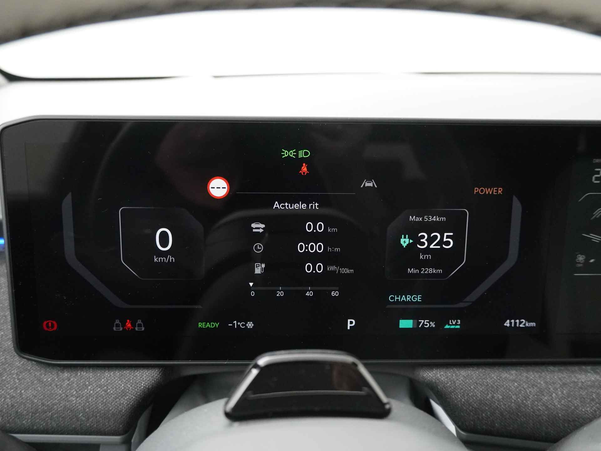 Kia EV3 GT-PlusLine 81.4 kWh - Rijdende Demo - Draadloze Apple CarPlay / Android Auto - Stoel en stuurwiel verwarming - Panoramadak - Harman Kardon Audio - Dodehoek assistent - Fabrieksgarantie tot 11-2031 - 24/45