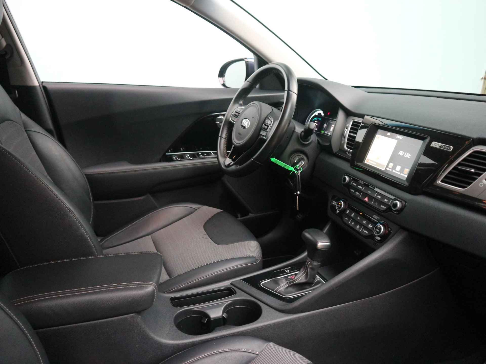 Kia Niro 1.6 GDi Hybrid DynamicLine / Camera / Navigatie - 6/31