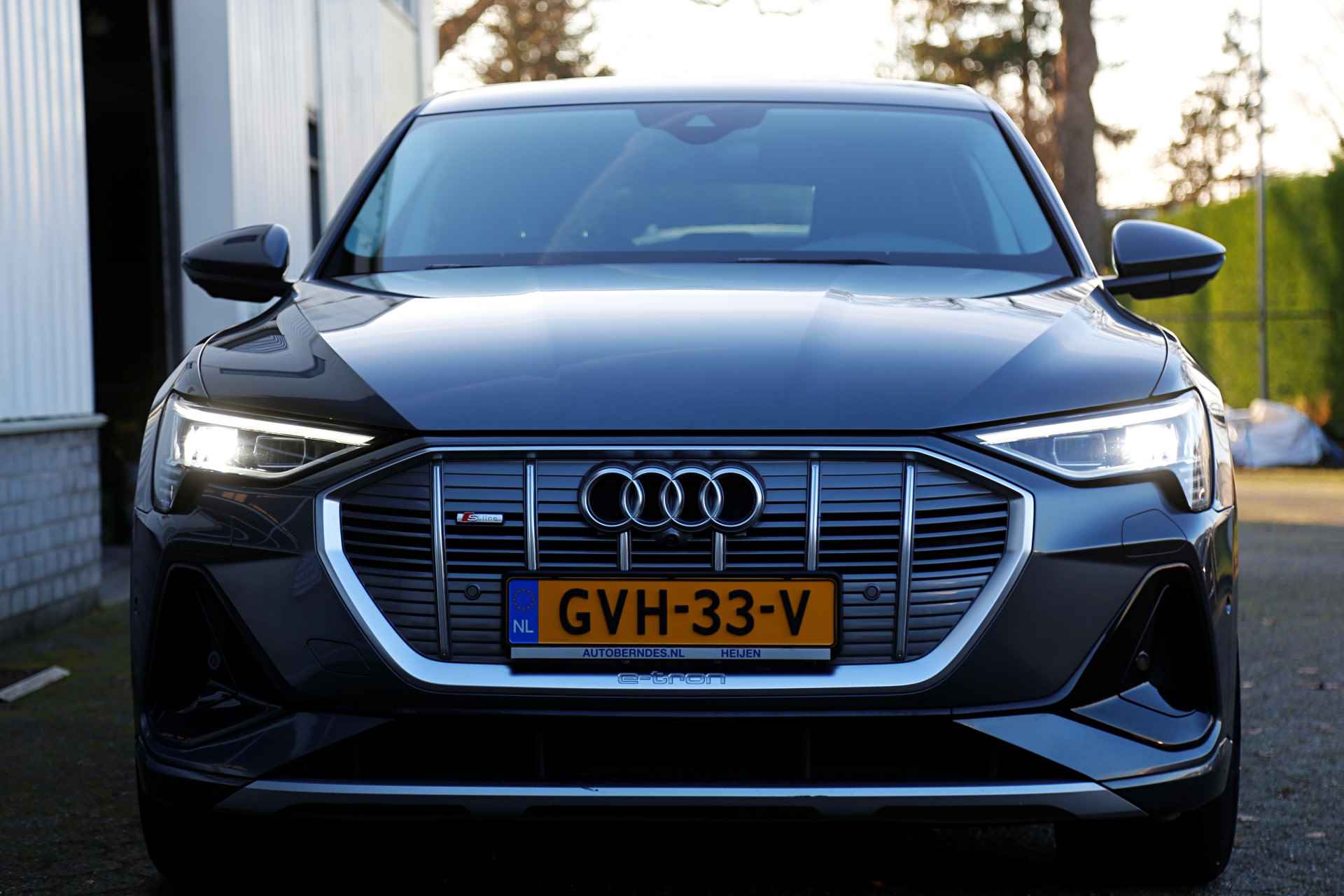 Audi e-tron 55 quattro S-Line 408PK 95 kWh*Excl. BTW*Adapt. Luchtvering/Sportstoelen Leder/ACC/Afneemb. Trekhaak/360/3D Camera/Memorie/Stoel - 25/70