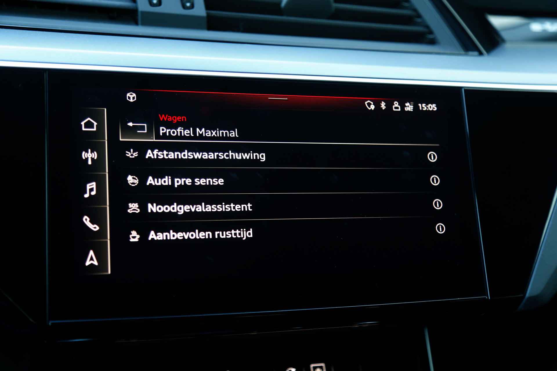 Audi e-tron 55 quattro S-Line 408PK 95 kWh*Excl. BTW*Adapt. Luchtvering/Sportstoelen Leder/ACC/Afneemb. Trekhaak/360/3D Camera/Memorie/Stoel - 52/70