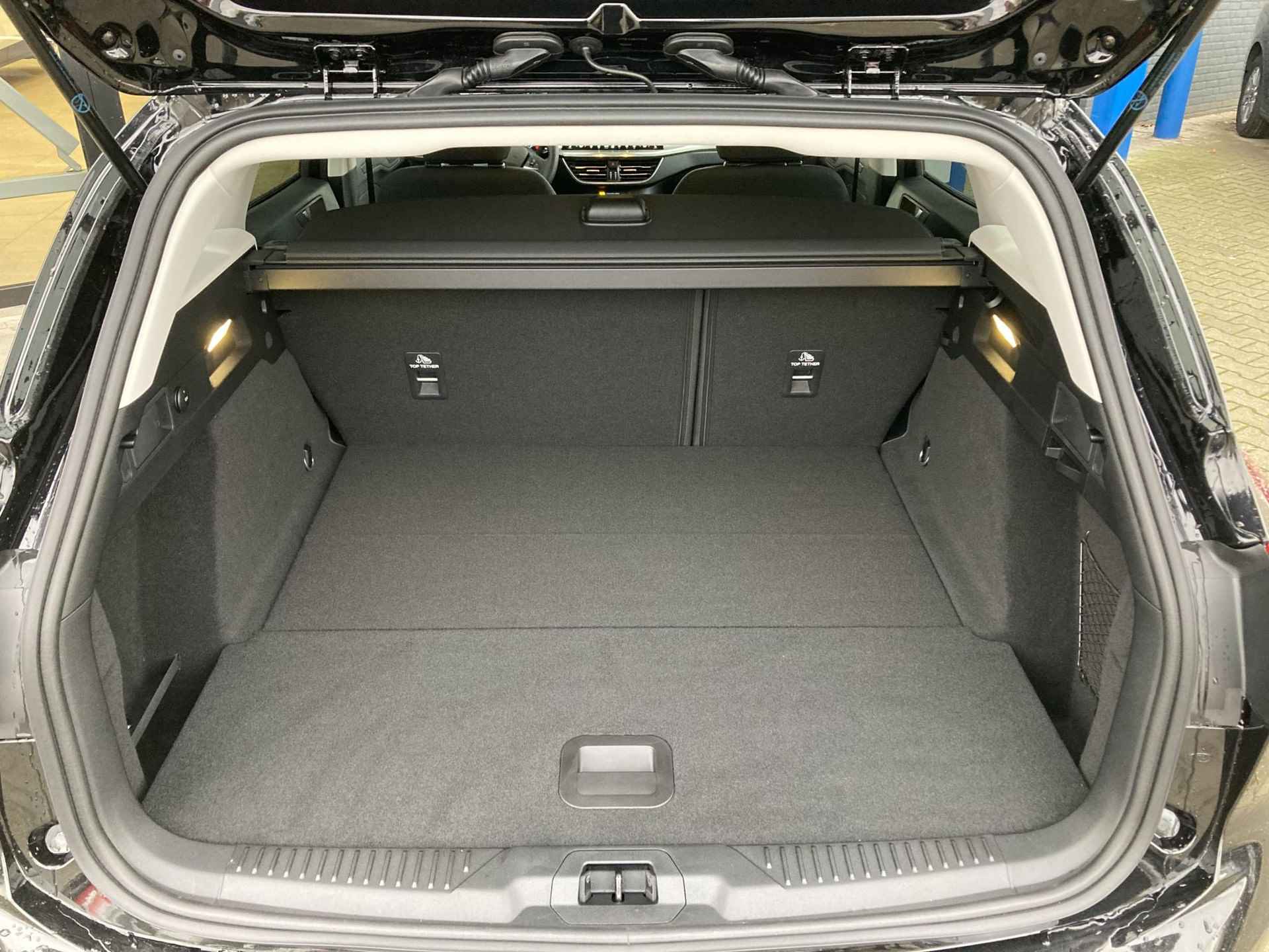 Ford Focus Wagon 1.0 EcoBoost Hybrid Titanium | Winter Pack | Parking Pack - 14/33